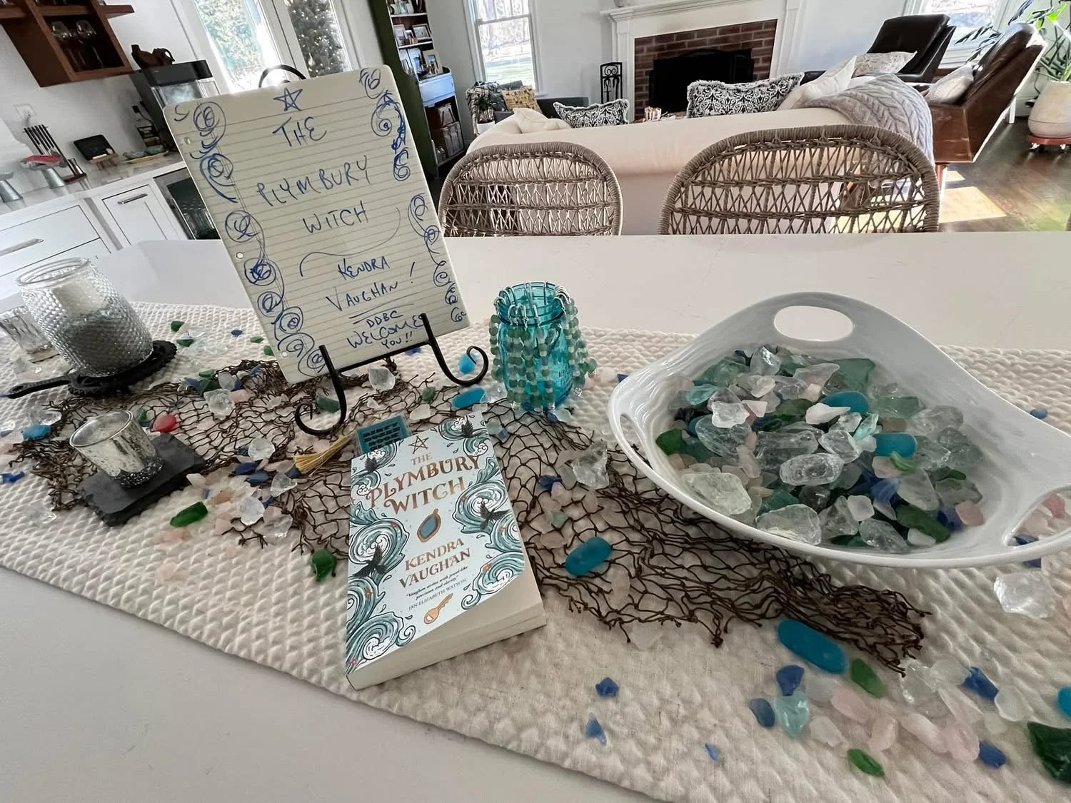 Kendra_vaughan_author_friday_night_bookclub_scituate_11.JPG