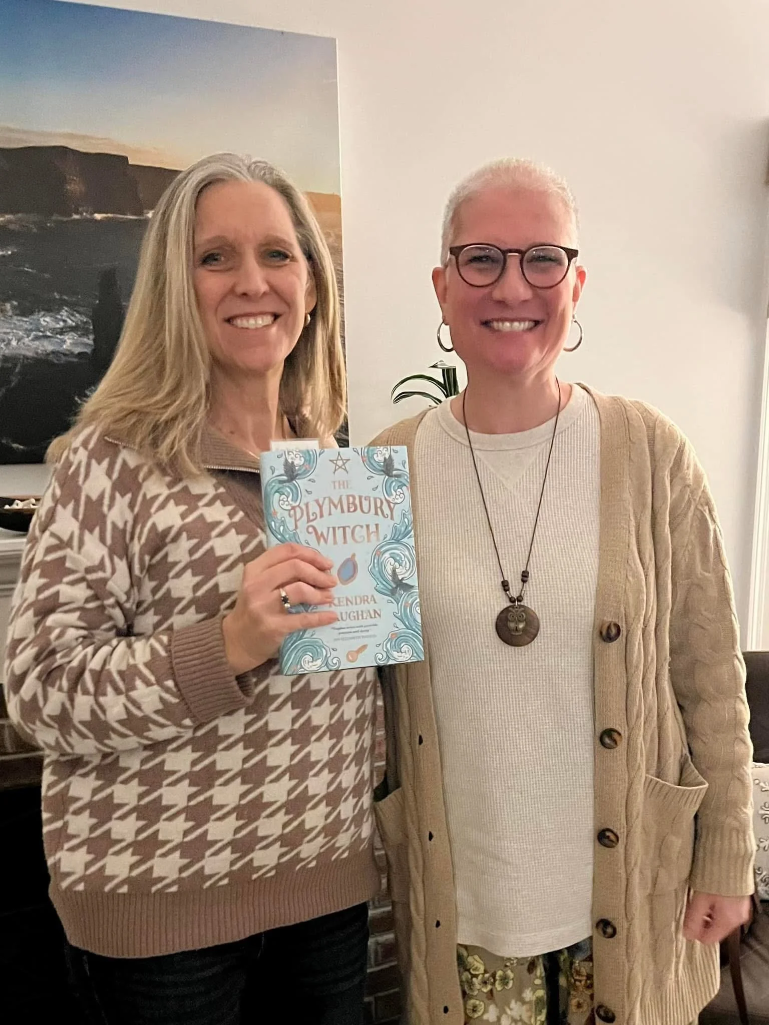 Kendra_vaughan_author_friday_night_bookclub_scituate_06.JPG