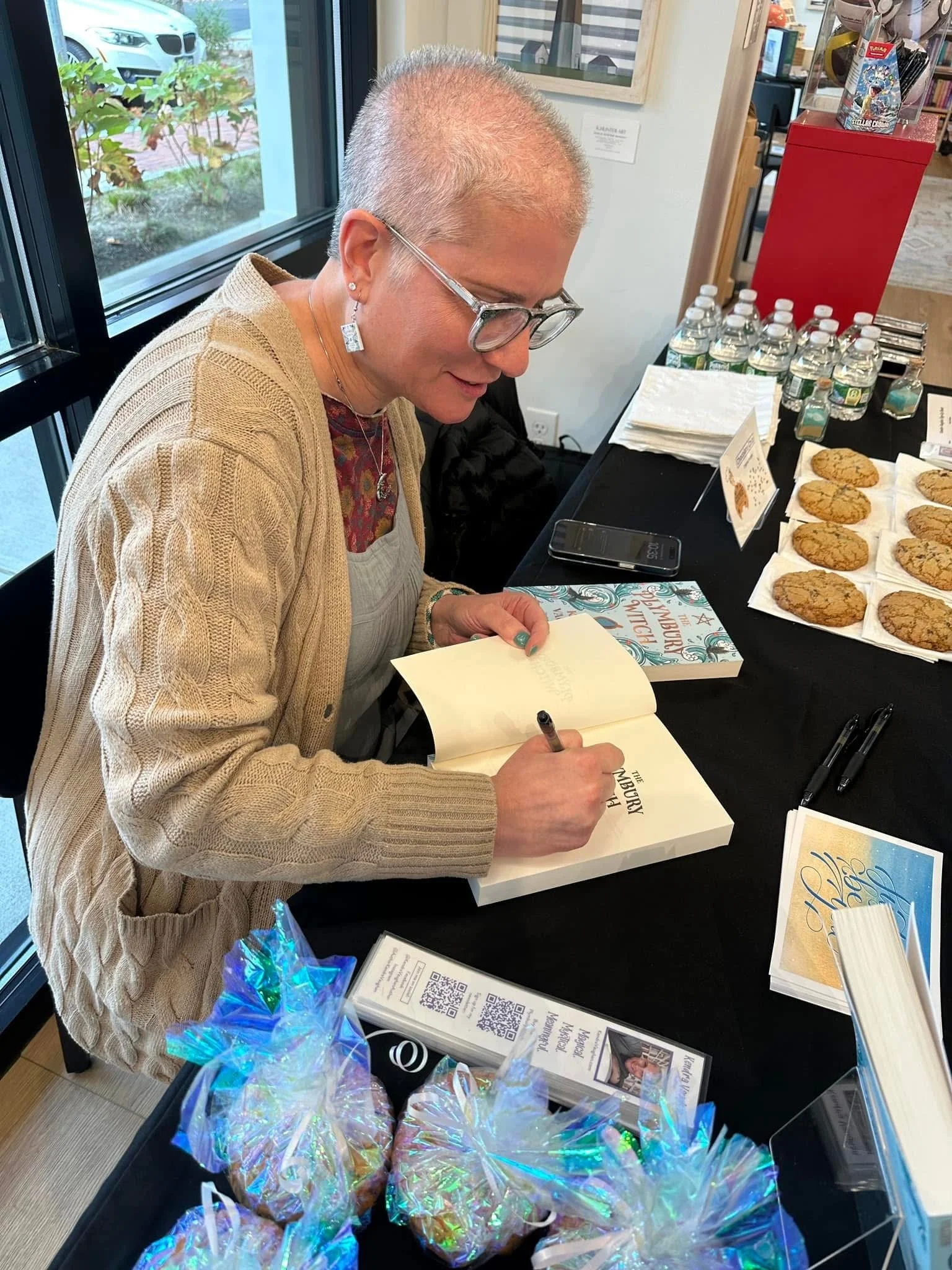 Kendra_vaughan_author_book_love_signing_05.JPG