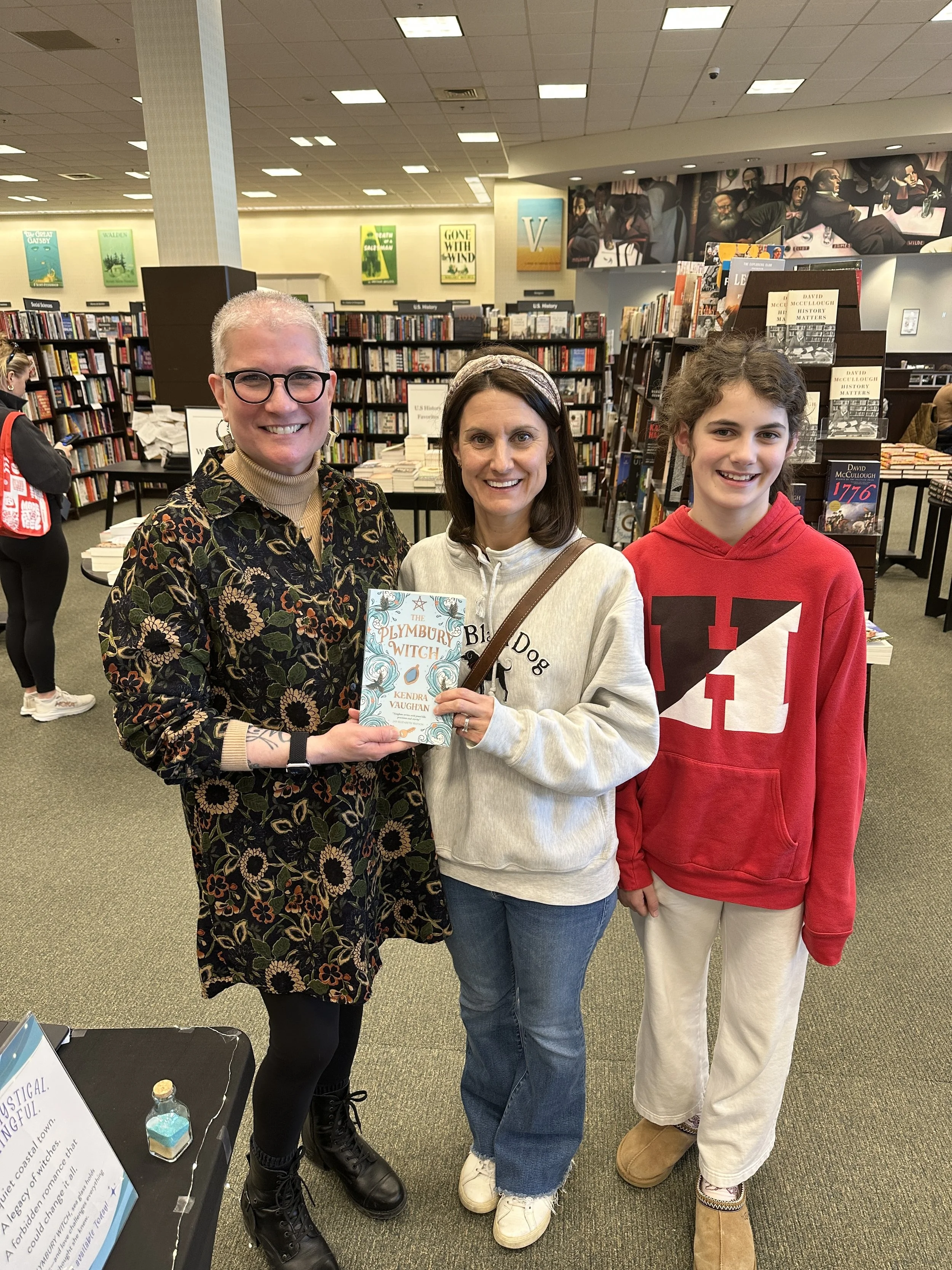 Kendra_vaughan_author_barnes_and_noble_hingham_feb2026_24.jpg