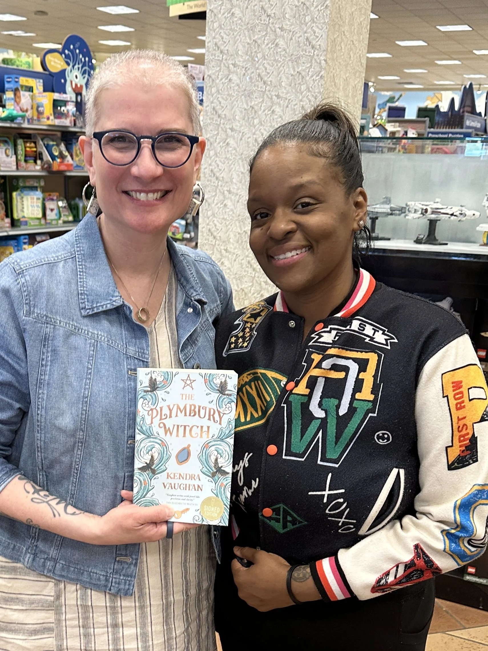 Kendra_vaughan_author_barnes_and_noble_walpole_may2026_02.jpg