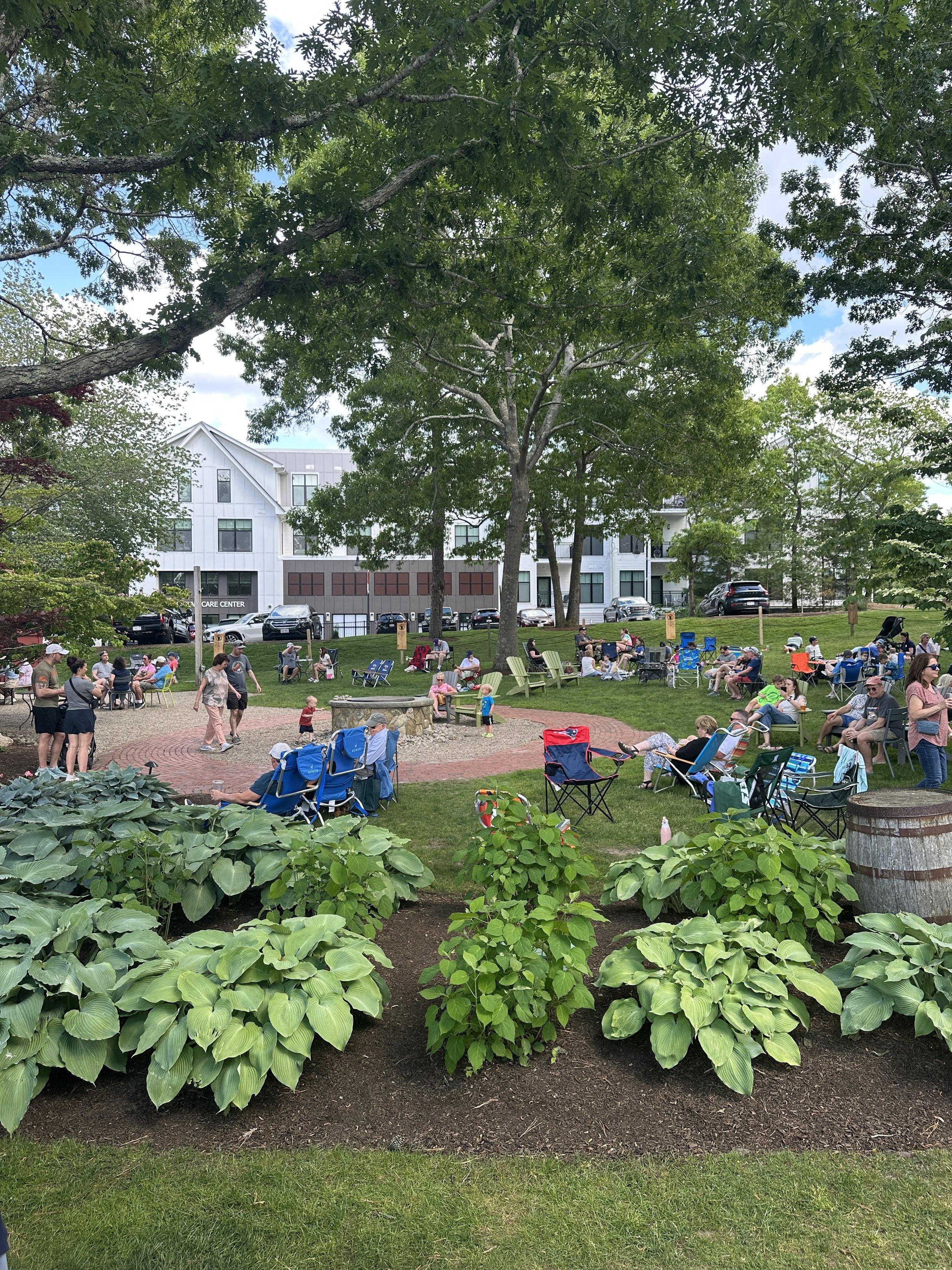 Kendra_vaughan_author_pinehills_beergarden_june2026_36.JPG