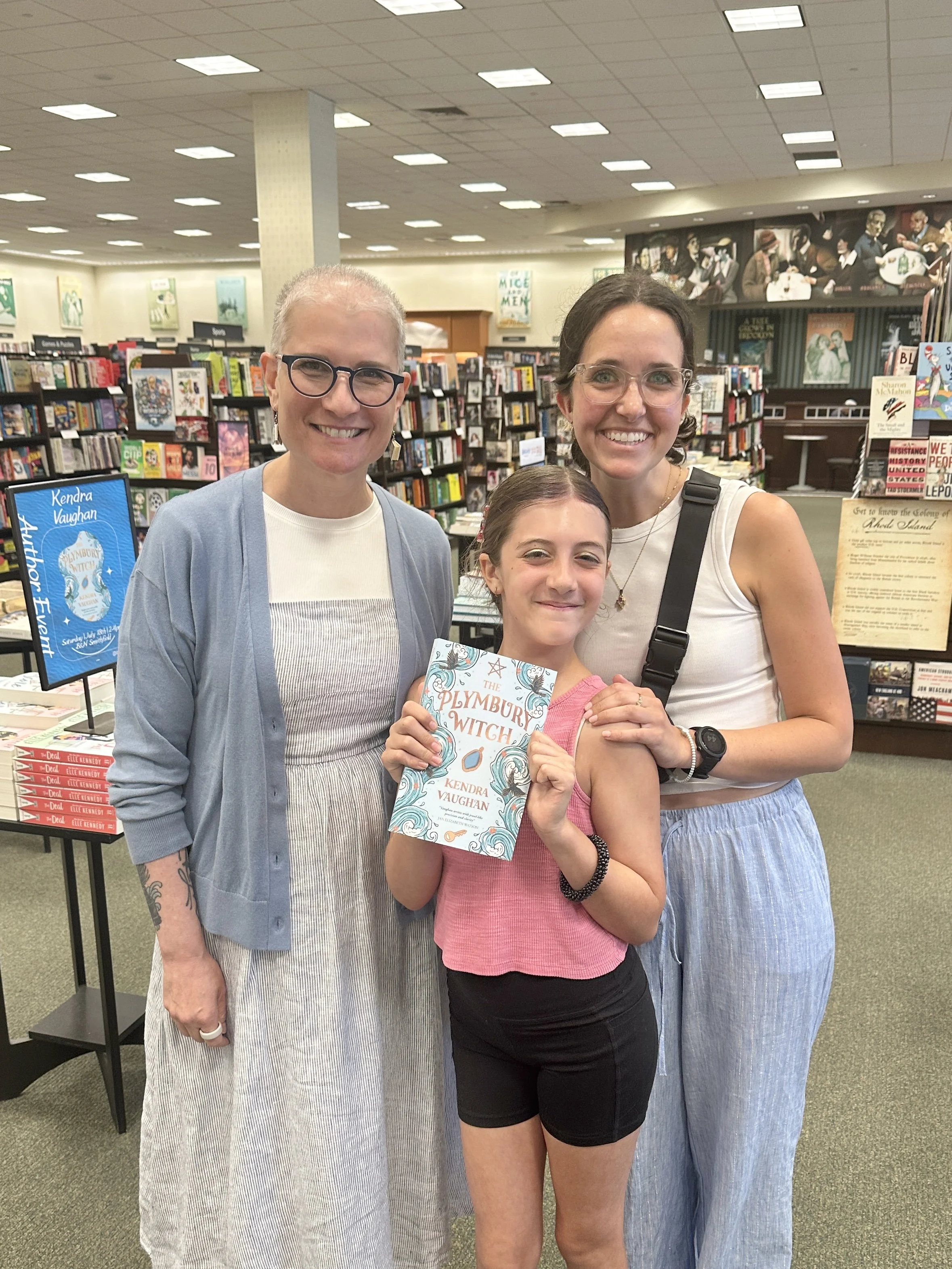 Kendra_vaughan_author_barnesandnoble_smithfieldRI_July2026_17.jpg