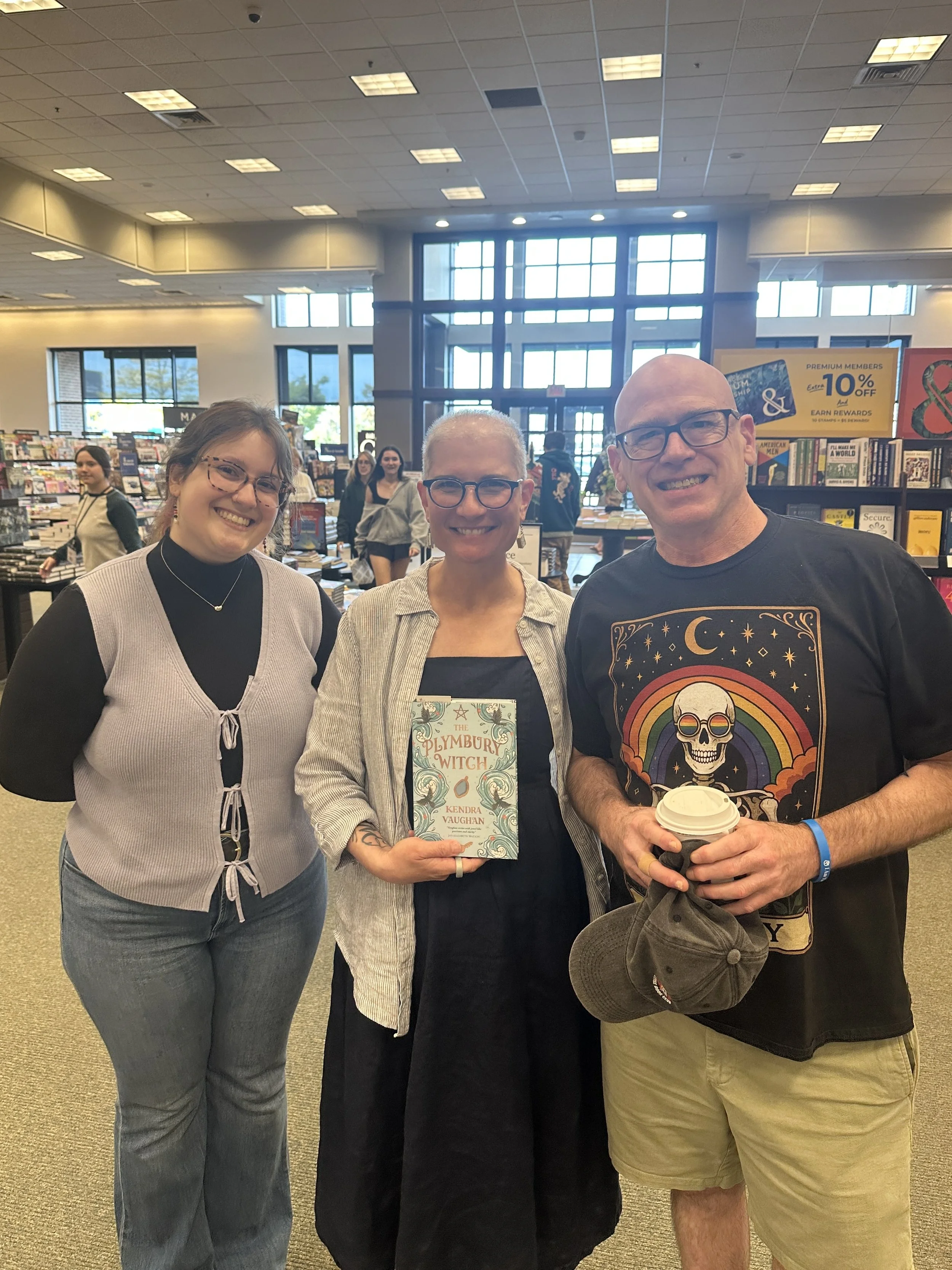 Kendra_vaughan_author_barnesandnoble_hingham_Sep2026_07.jpg