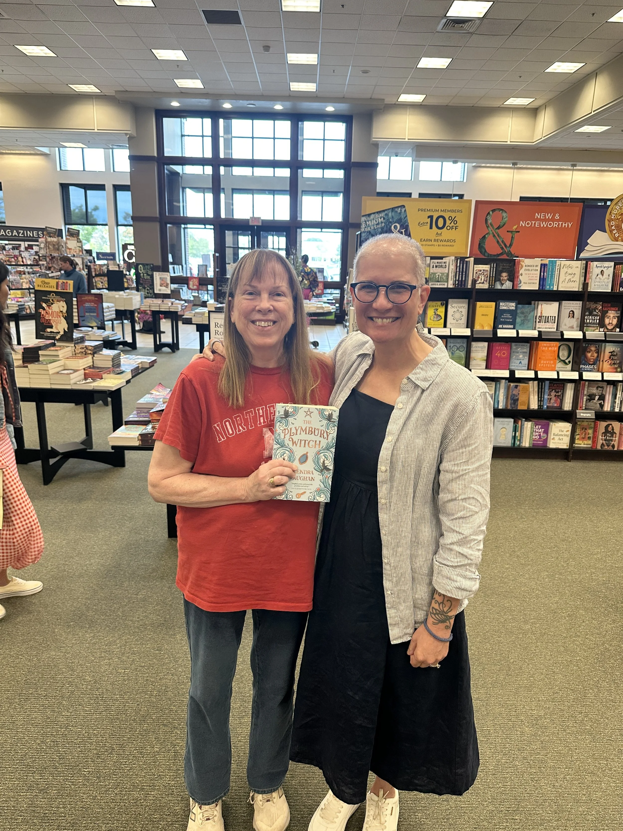 Kendra_vaughan_author_barnesandnoble_hingham_Sep2026_11.jpg