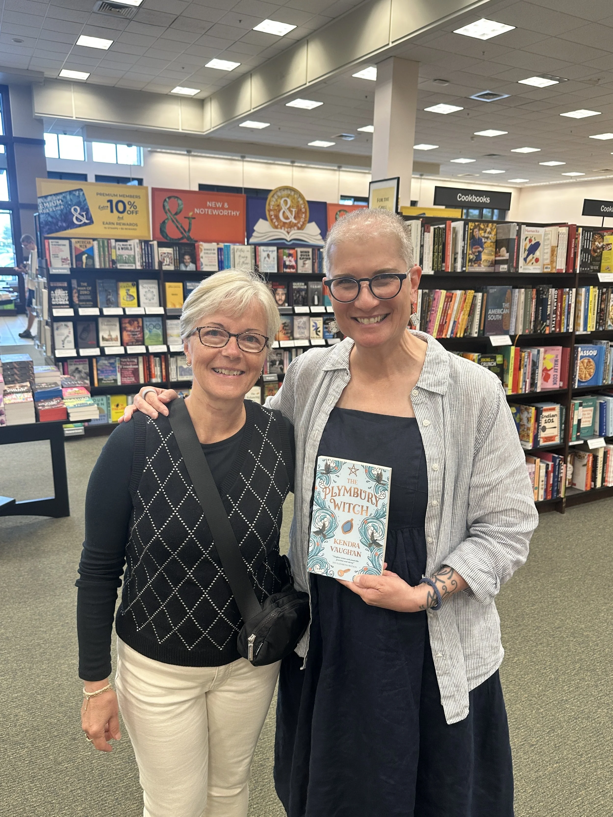 Kendra_vaughan_author_barnesandnoble_hingham_Sep2026_16.jpg