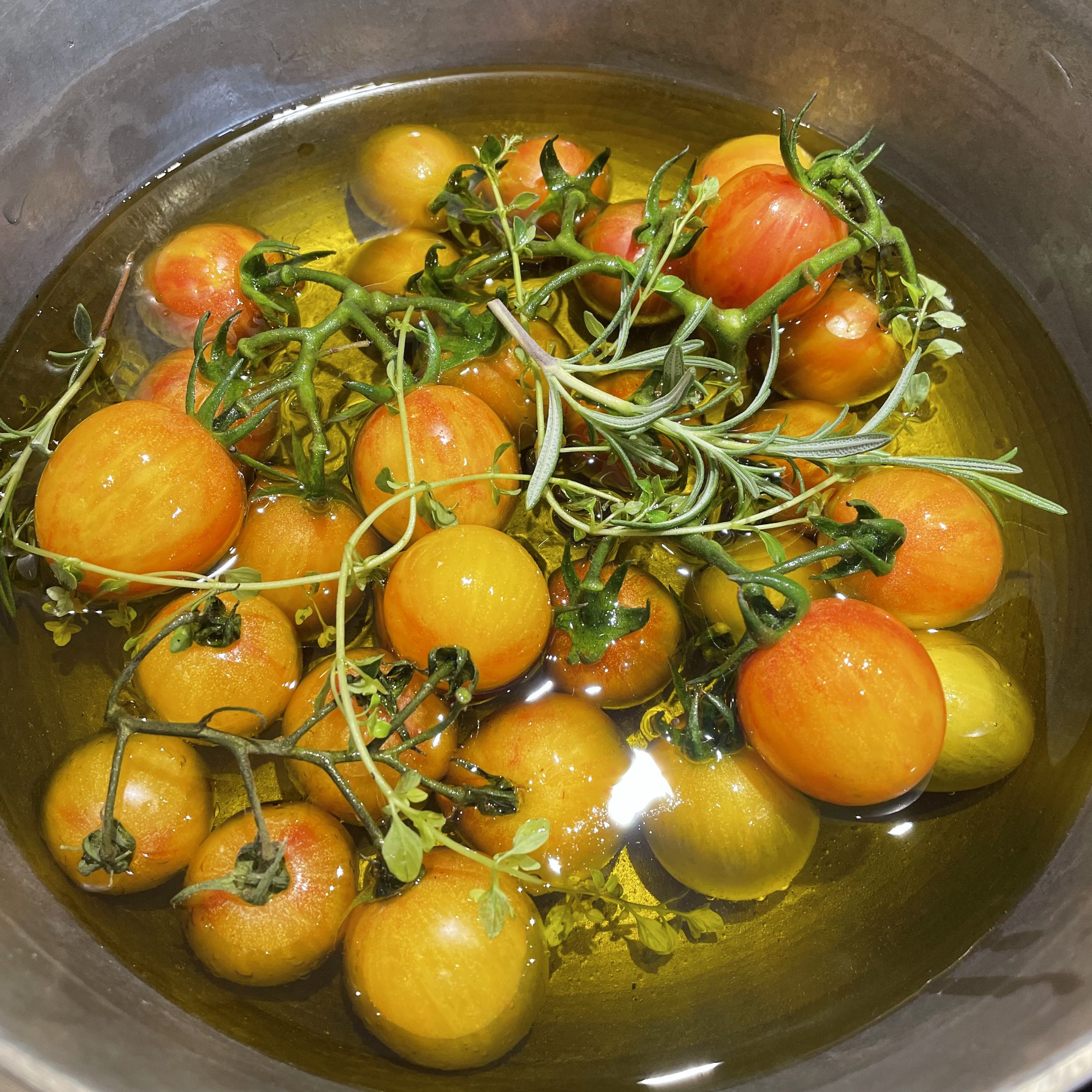 Tomato confit in olive oil