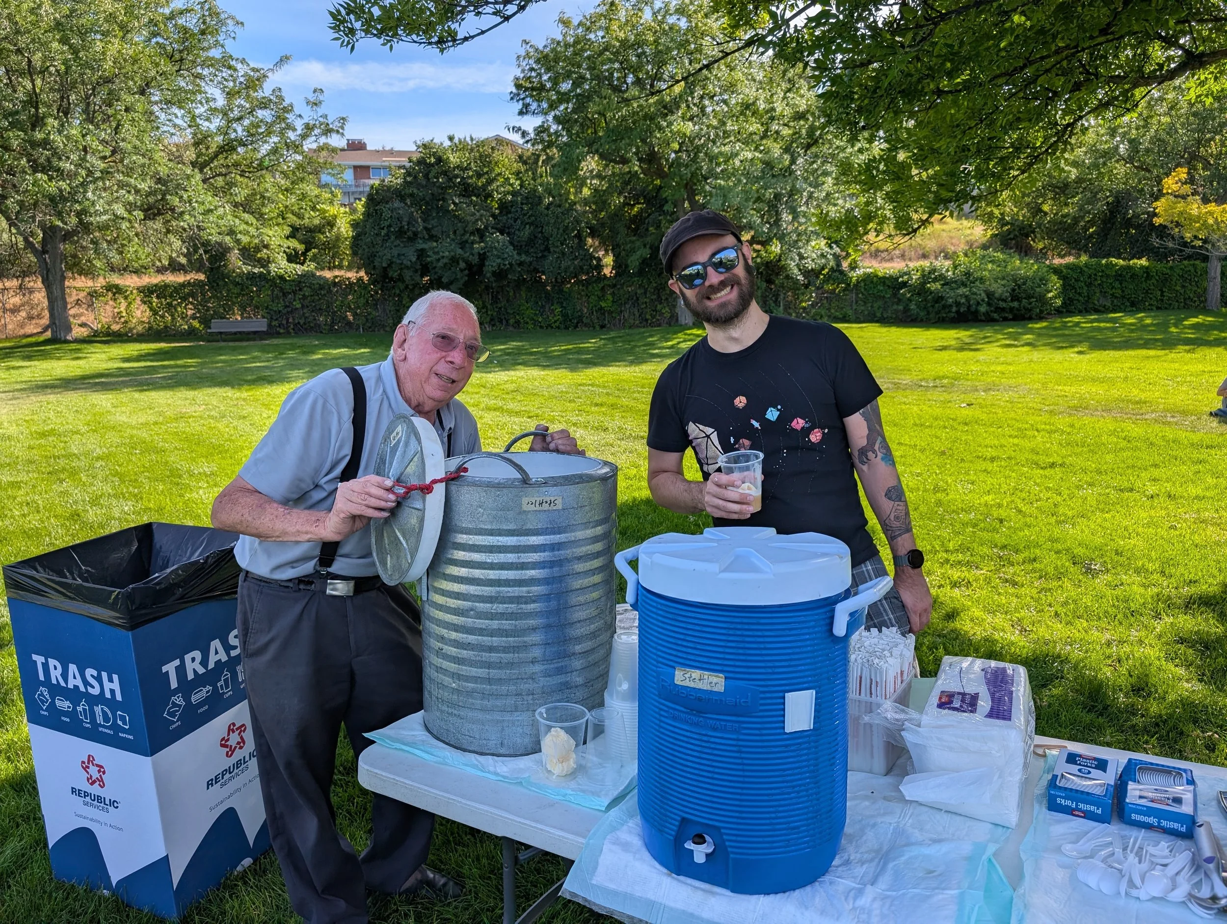 Block Party 2025 Root Beer Floats!