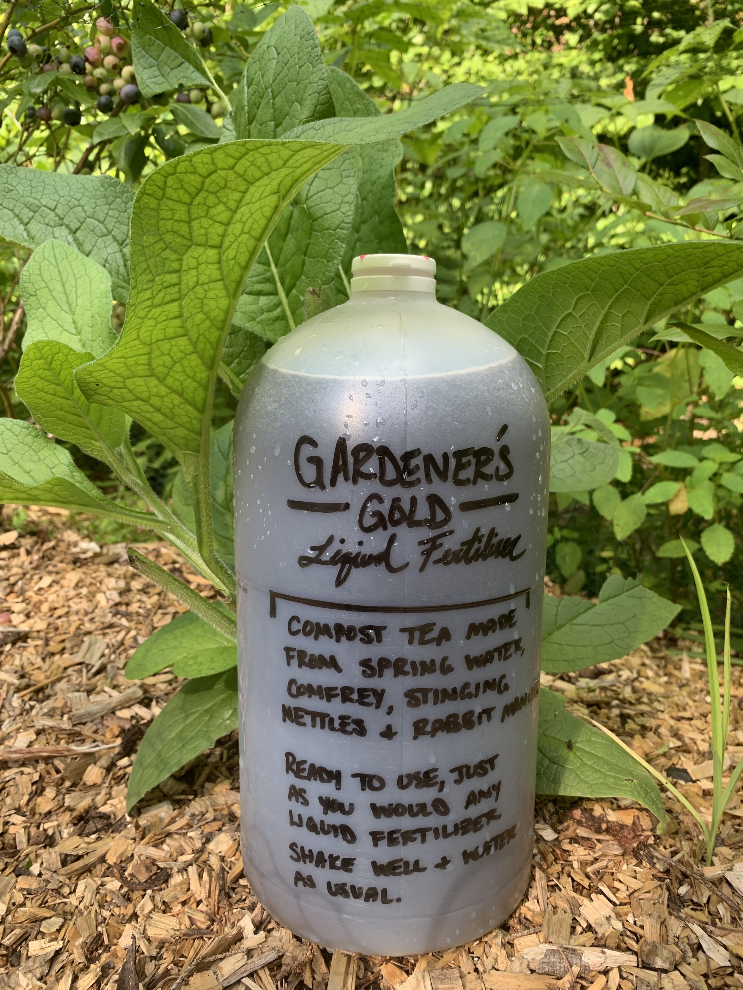 How to make your own organic liquid fertilizer Our Nook of the Woods