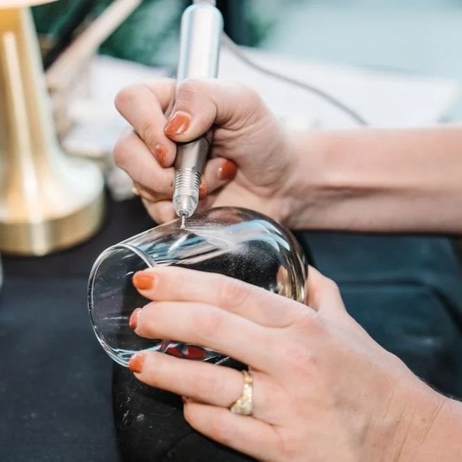 Wine Glass Engraving for Membership Dinner | Santiago Photography