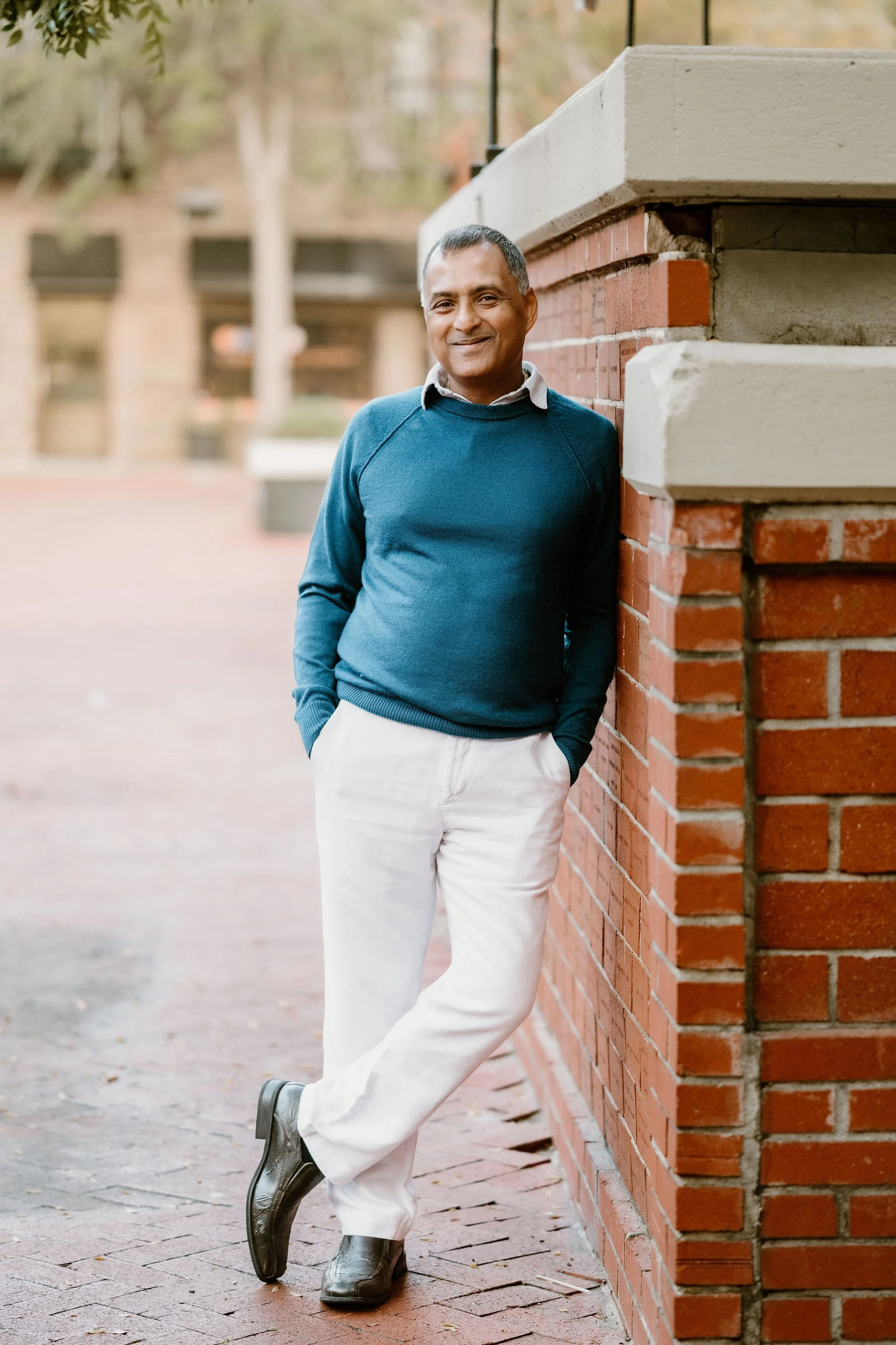 Dr. Radhikesh Das, expert astrologer and life coach, professional portrait of a spiritual mentor specializing in personal growth, clarity, and guidance