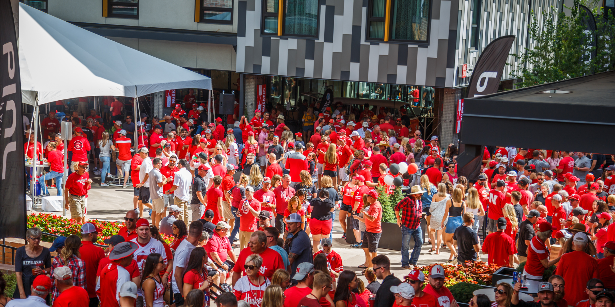 Buffalo Red Zone Pre-Game Tailgate Experience – Gameday Hospitality