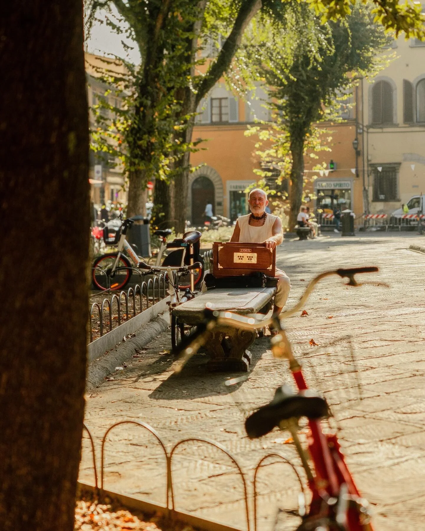 Daily life in Florence ๐ฆ ๐ถ โฒ๏ธ
.
.
.
.
.
.
.
.
.
.
.
.
.
.
#italianlife #italy #travel #travelmore #travelphotography #photography #photo #travelphoto #canonphotography #canon #canonphoto #canonr6 #travelphotographer #florence #florenceitaly๐ฎ๐น