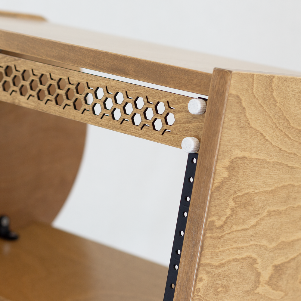 Thumb Screws — Gear Hive Studio Racks