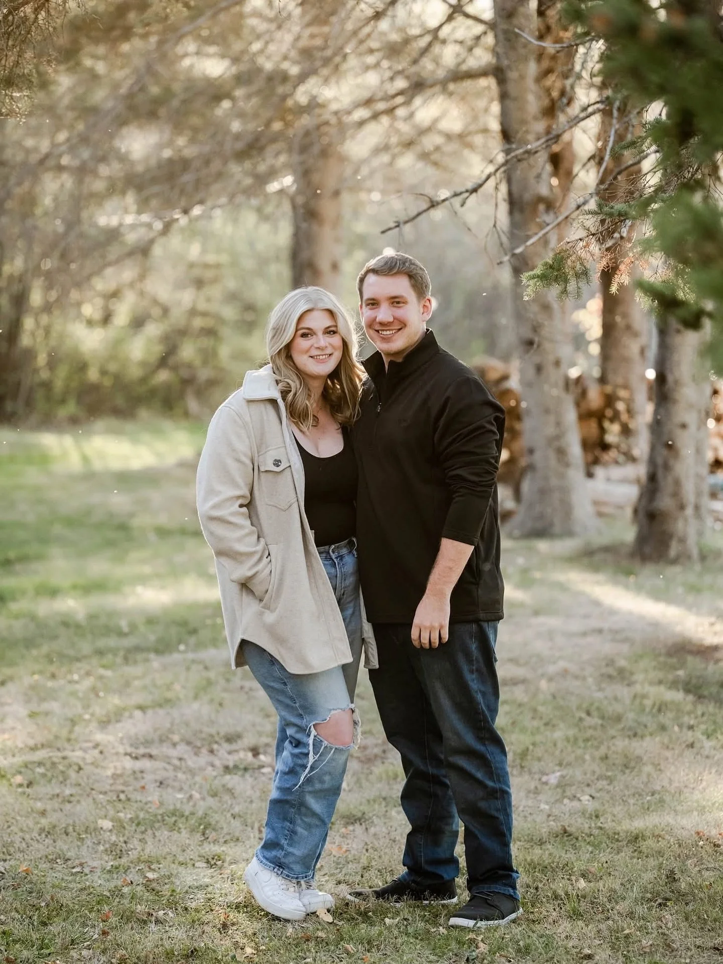 Happy Thanksgiving from me and mine to you and yours 🤎🦃 Every time I sit at my desk to edit, drive home from a show or session, or read sweet messages after delivering a gallery, my heart fills with gratitude for the friends I&rsquo;ve made on this