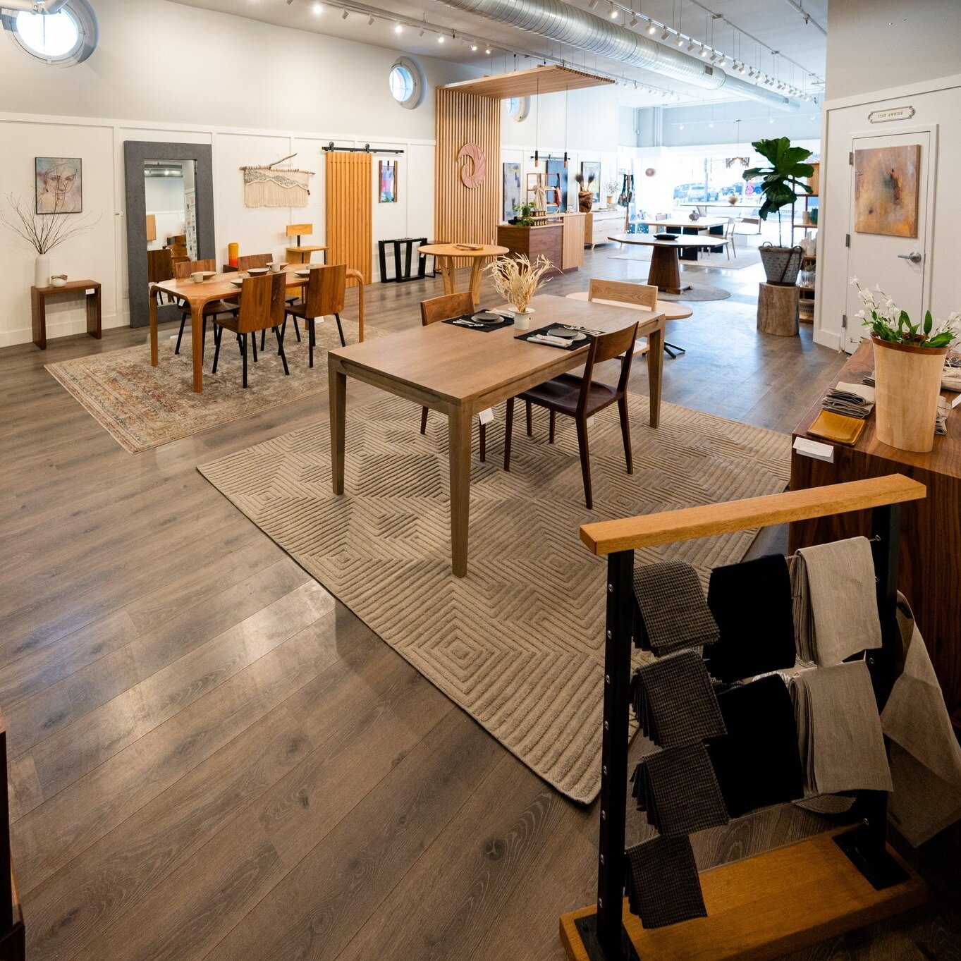 We have only a few days left in our current showroom located on Pearl St in downtown Boulder. It has been a pleasure being a part of downtown, and we are excited about the next chapter.
▫
▫
▫
▫
#FurnitureStore #DowntownBoulder #HandmadeFurniture #Int