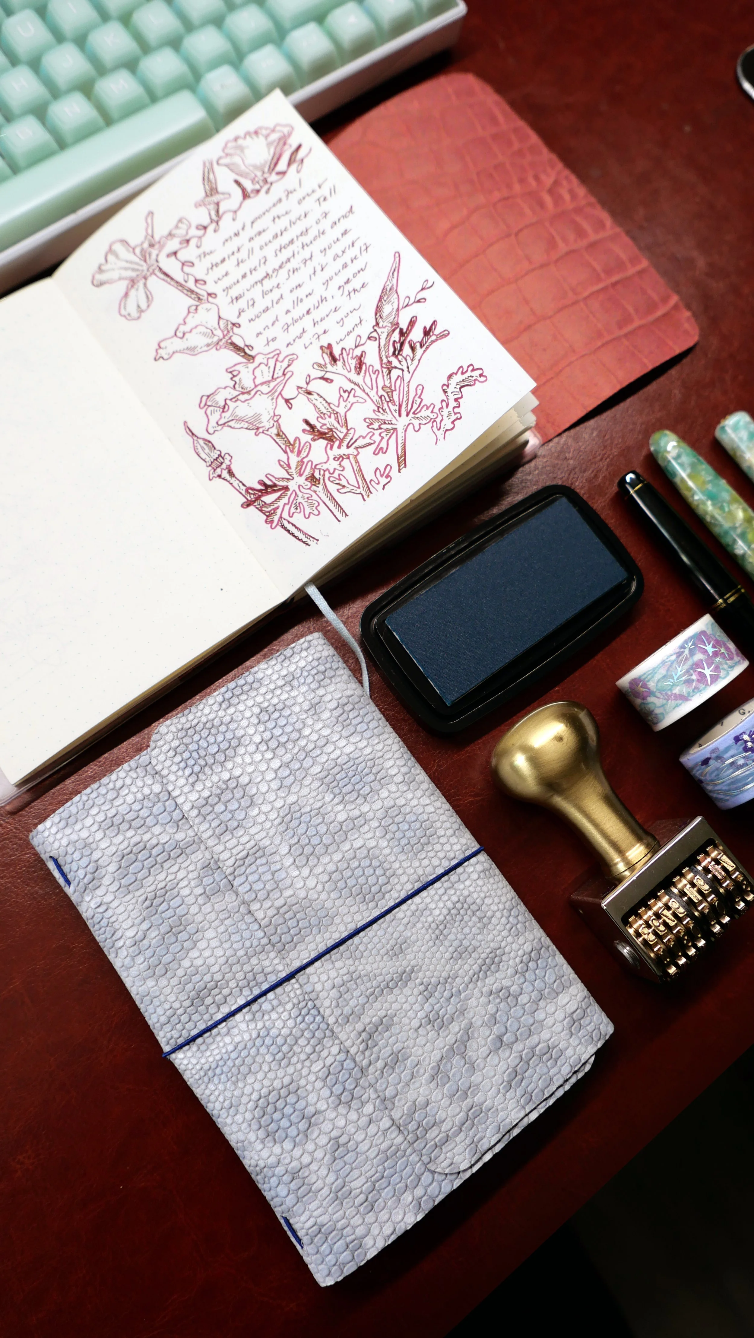 A6 Tri-Fold Leather Journal Cover – Free PDF Pattern