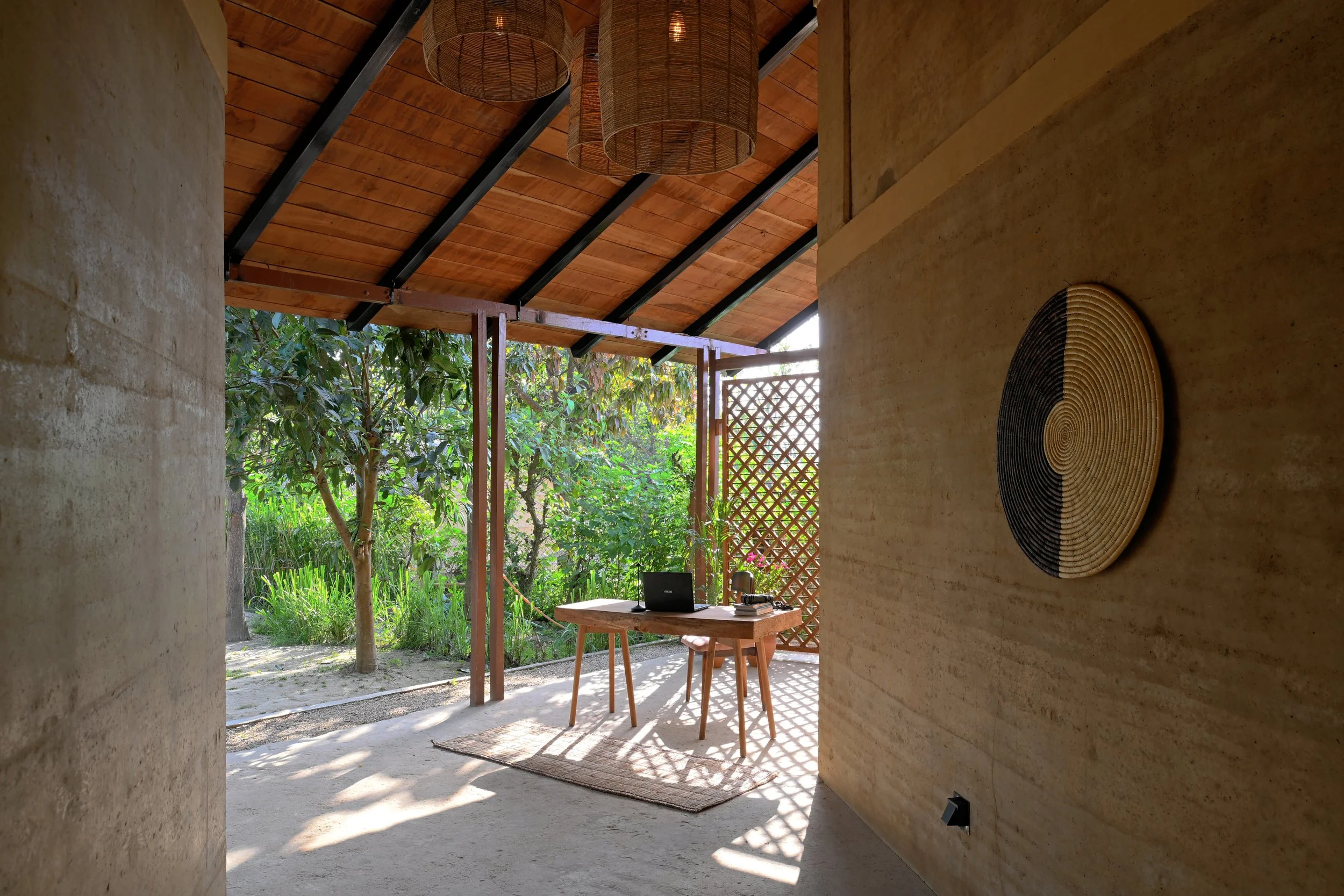 Building-Bureau-Tiger-Track-Conservation-Lodge-Reception