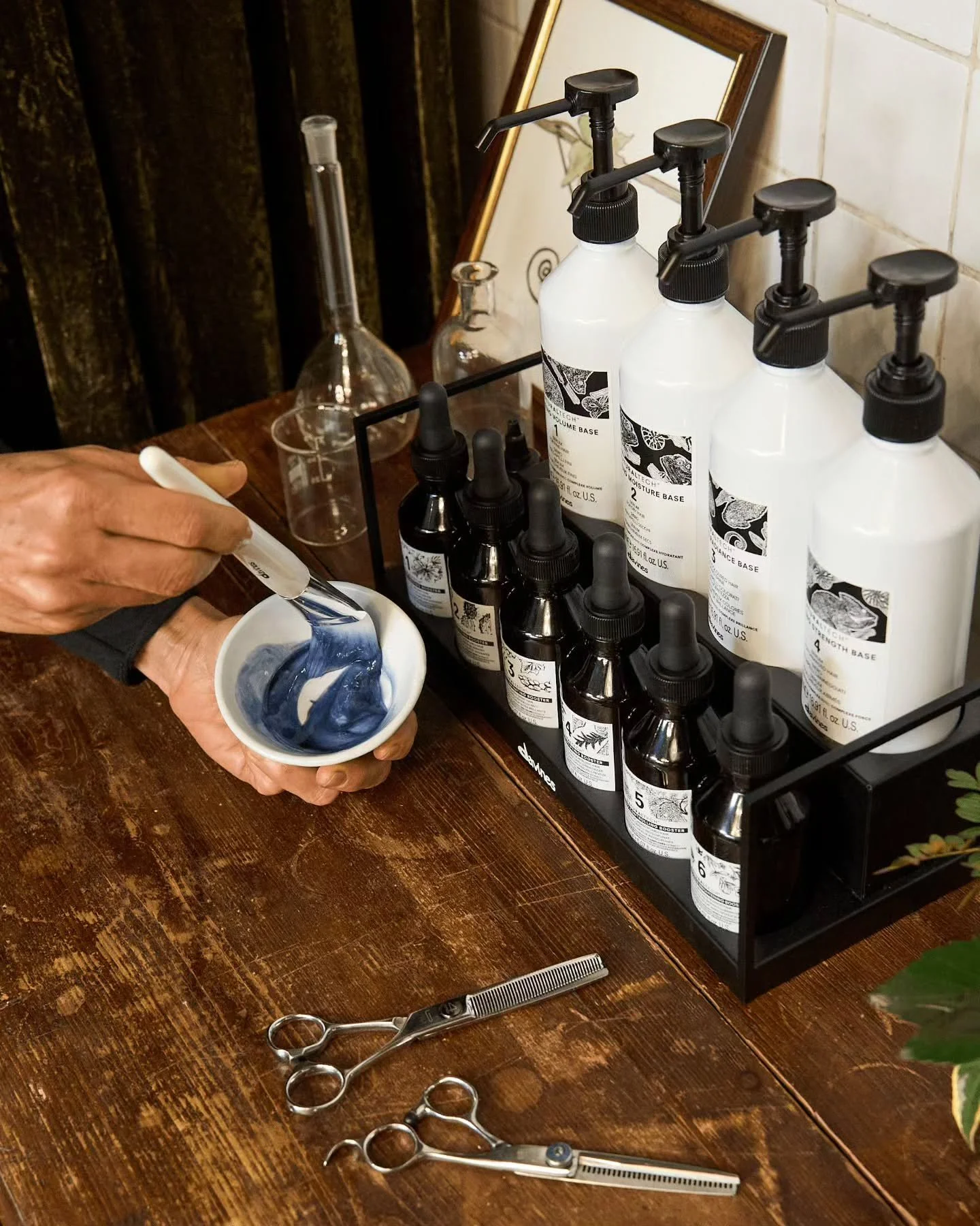 We're overjoyed to announce a new addition to our @davinesofficial line-up: Naturaltech Tailoring!

This completely customizable line is powered by Mother Earth herself and loves her and your hair at the same time! 🌎

The results are instant and und
