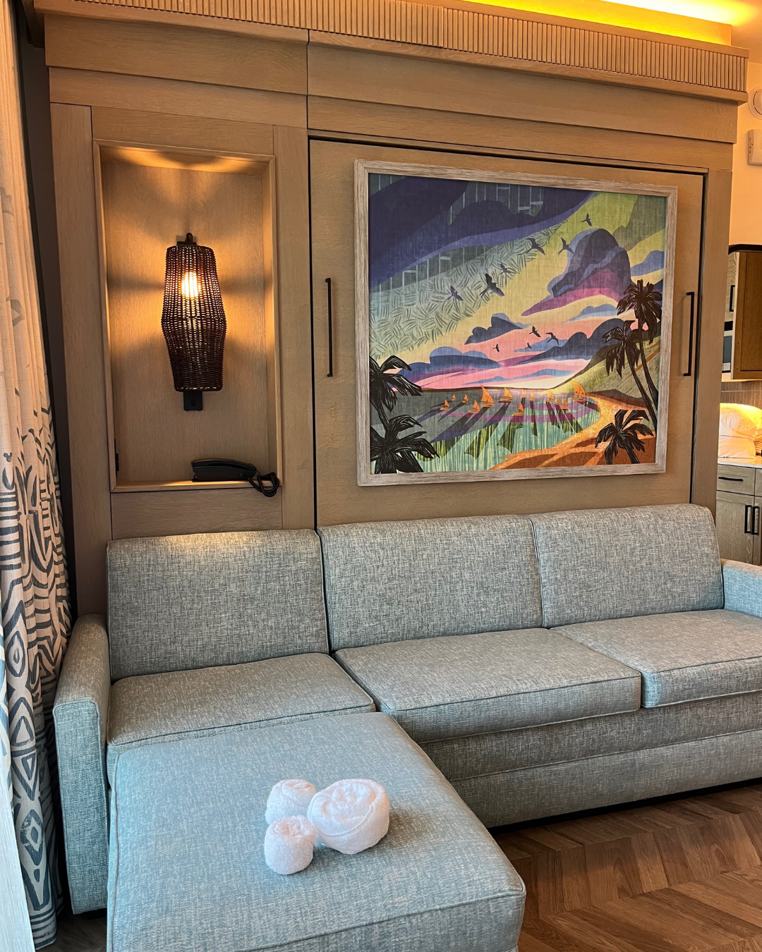 Polynesian Island Tower Review: What It's Really Like &amp; How it Compares 