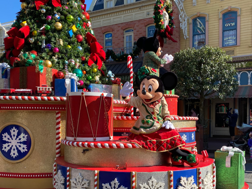 5 Disney World Holiday Planning Mistakes to Avoid