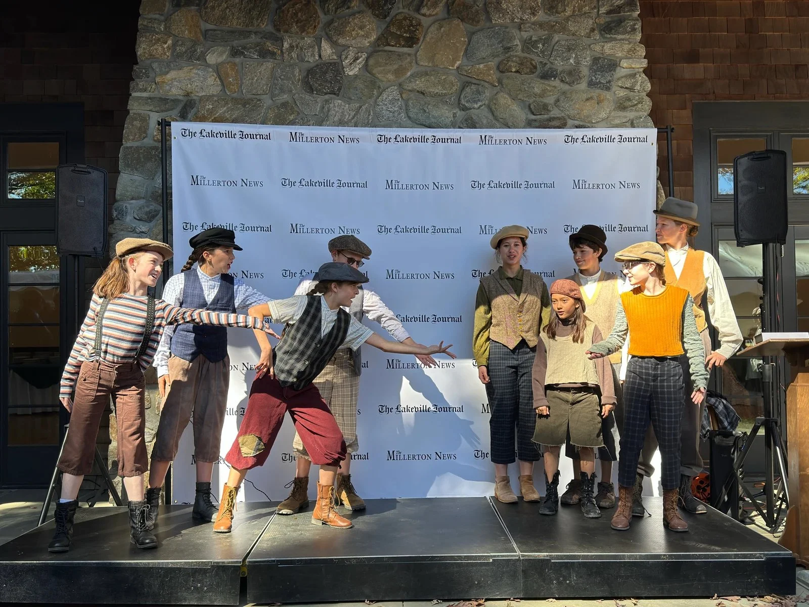 Harneys receive Estabrook Community Leadership Award