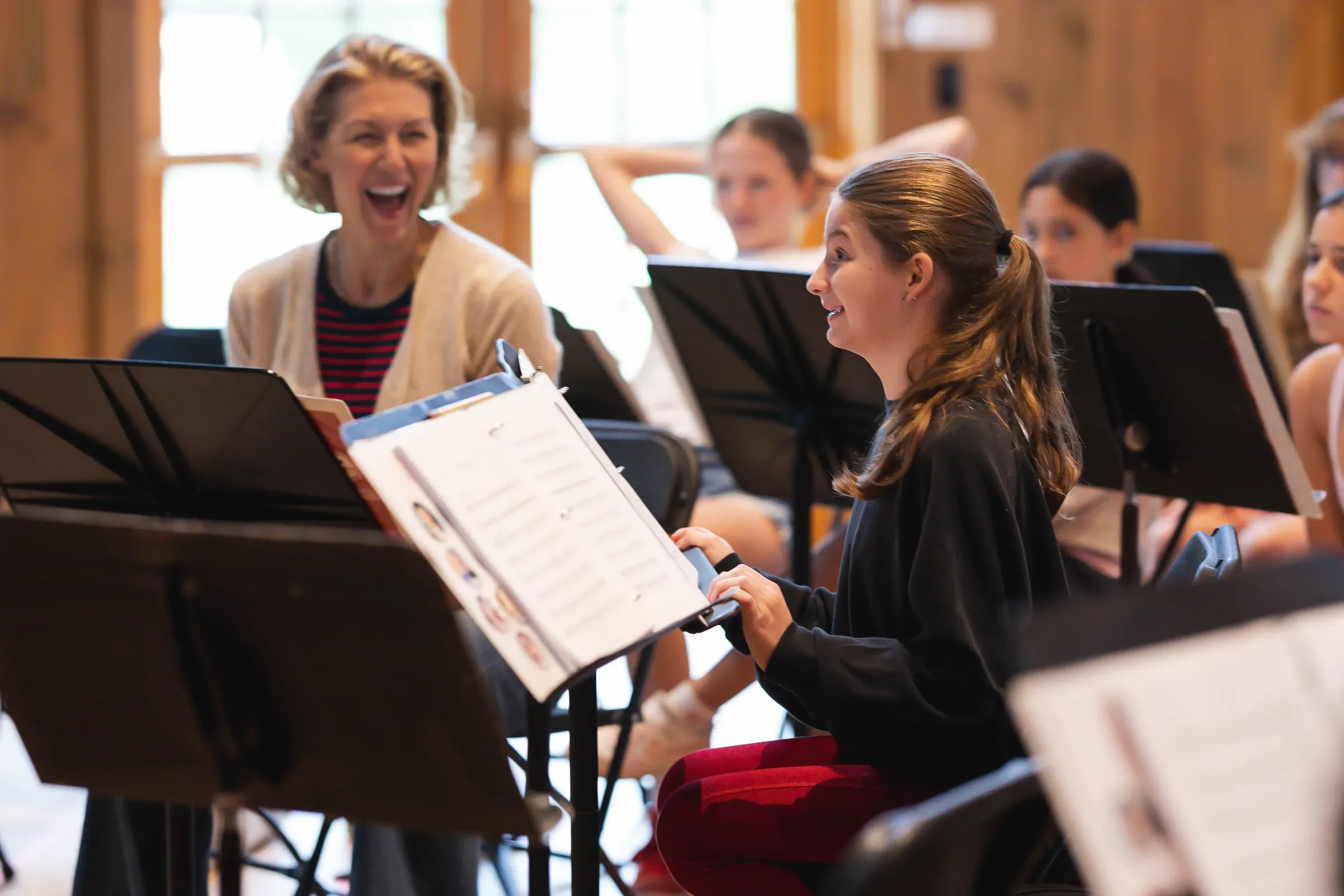 Playhouse Brings Beloved ANNIE To The Stage