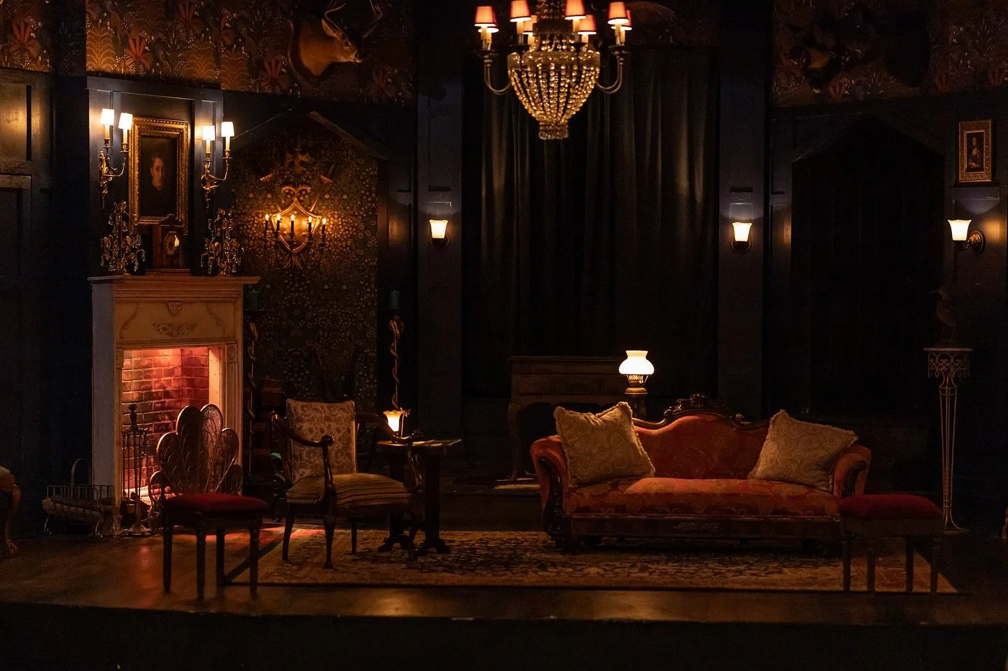 Our spooky set is taking a rest after a jam-packed opening weekend! If you came out to see THE MOUSETRAP, tell us what you loved (but no spoilers!!). 

Only 5 more chances to solve the mystery! 

🎟️ sharonplayhouse.org/the-mousetrap