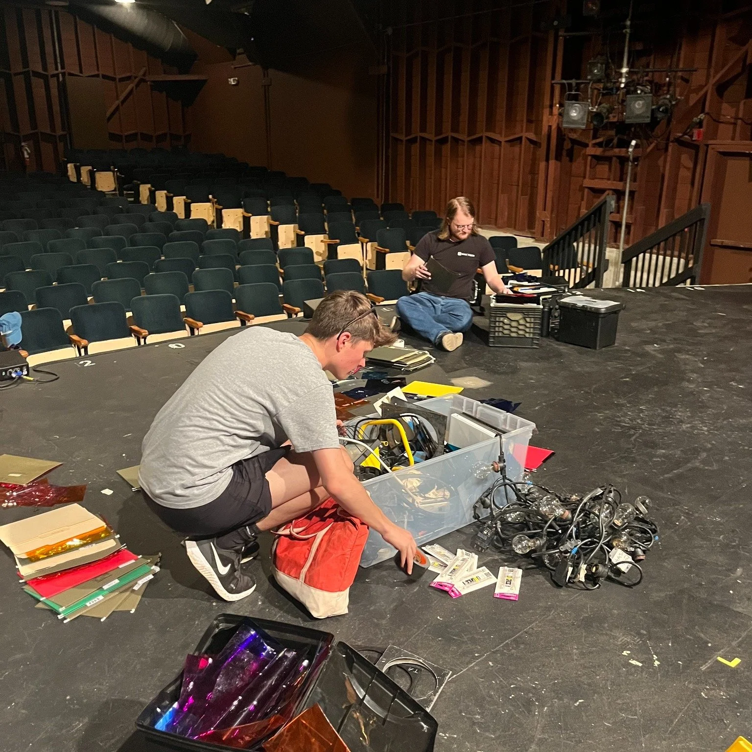 Now Hiring for Summer 2026 at Sharon Playhouse
The Sharon Playhouse is hiring artists and professionals for the 2026 summer season. Each summer, we employ more than 100 artists and staff across artistic, technical, educational, administrative, and fr