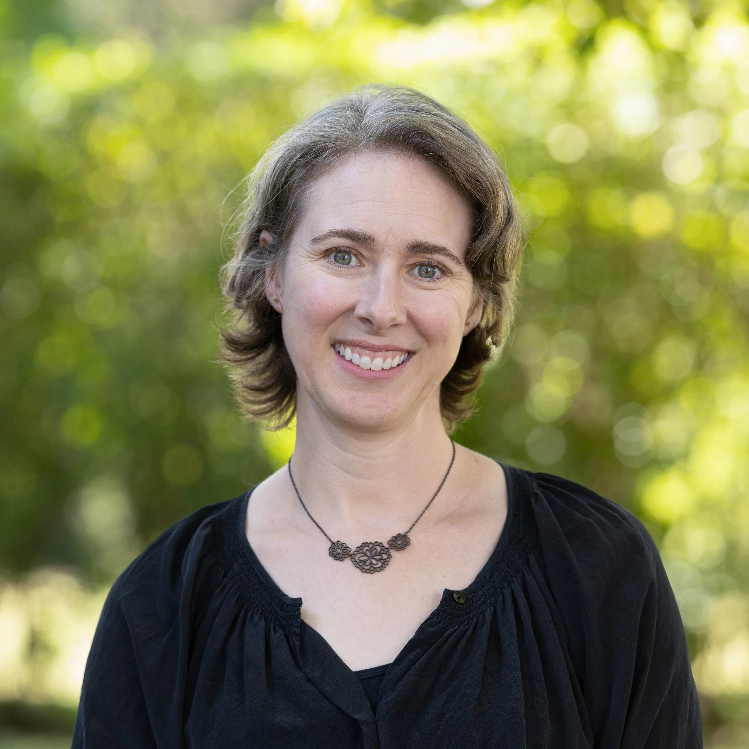  Merideth Maddox 
Playwright