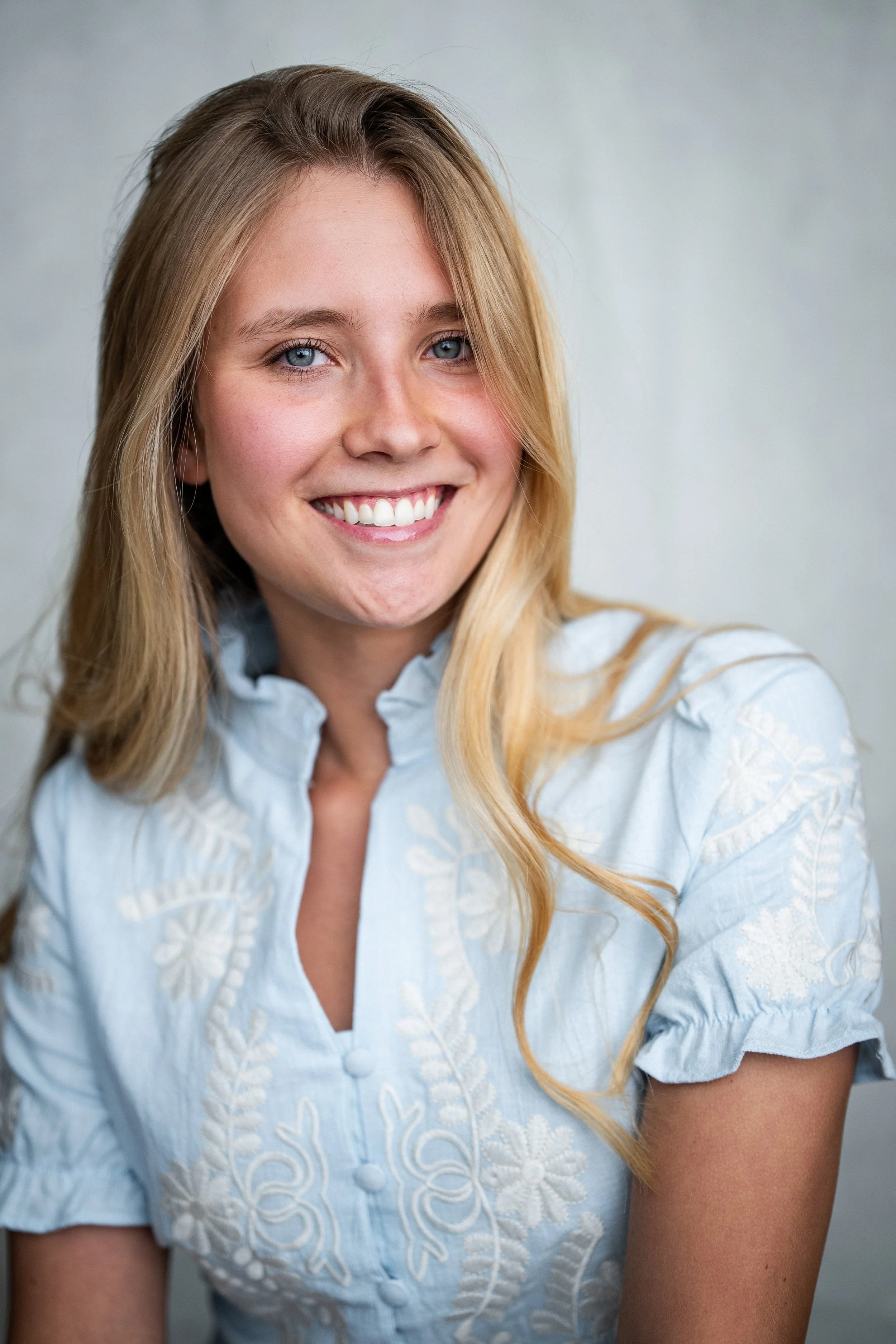  Liesl Landegger, 
“Phyllis/Ensemble”