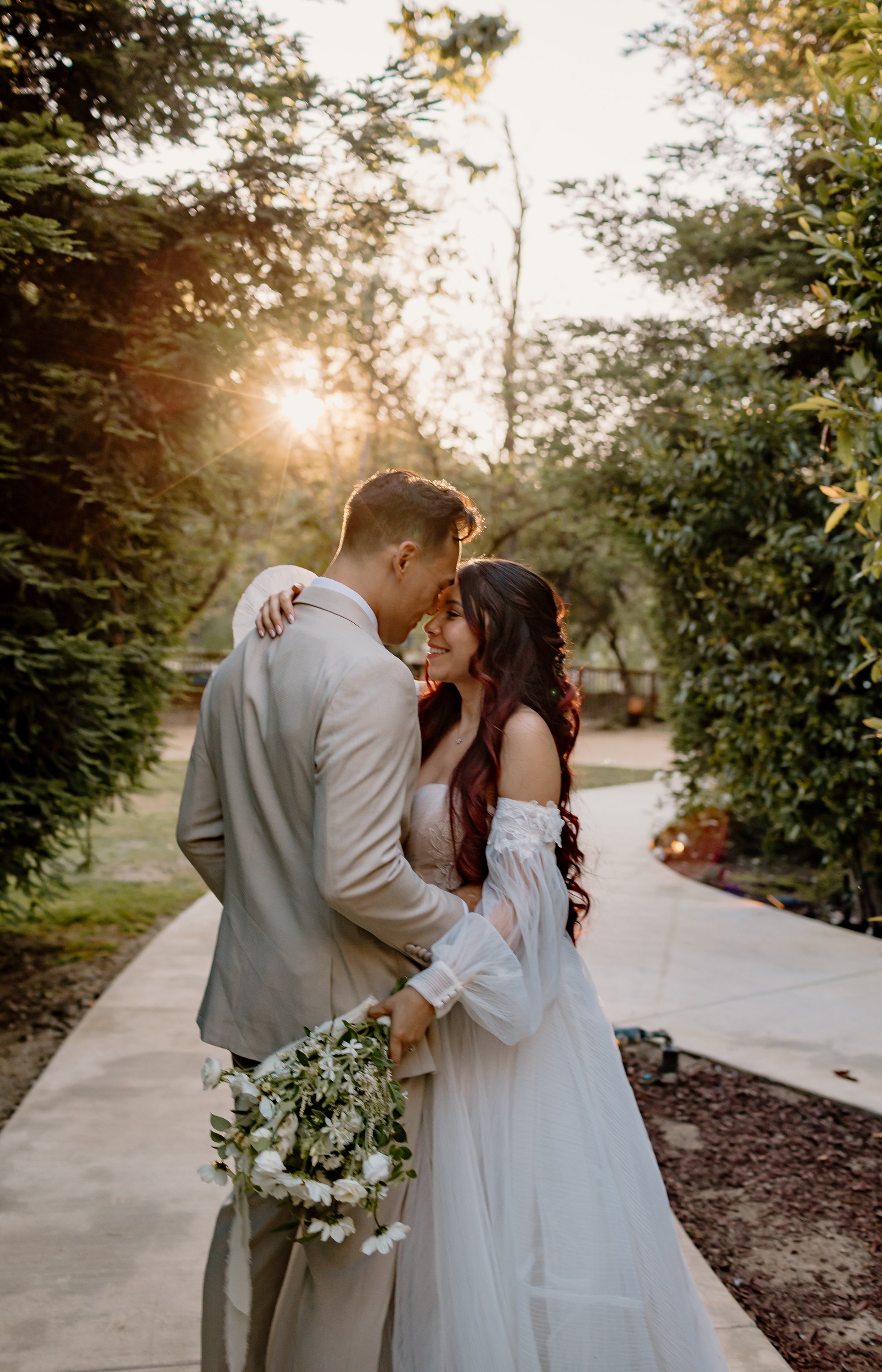 embrace the magic of the winter wedding season