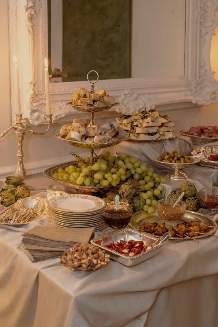 Grazing table.jpeg