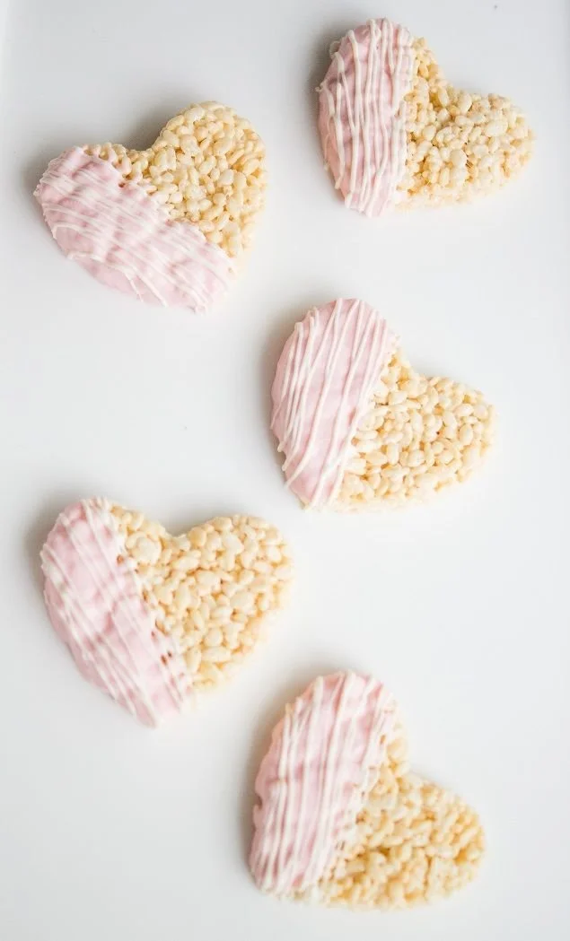 Chocolate Dipped Heart Rice Krispies Treats - Eighteen25.jpeg