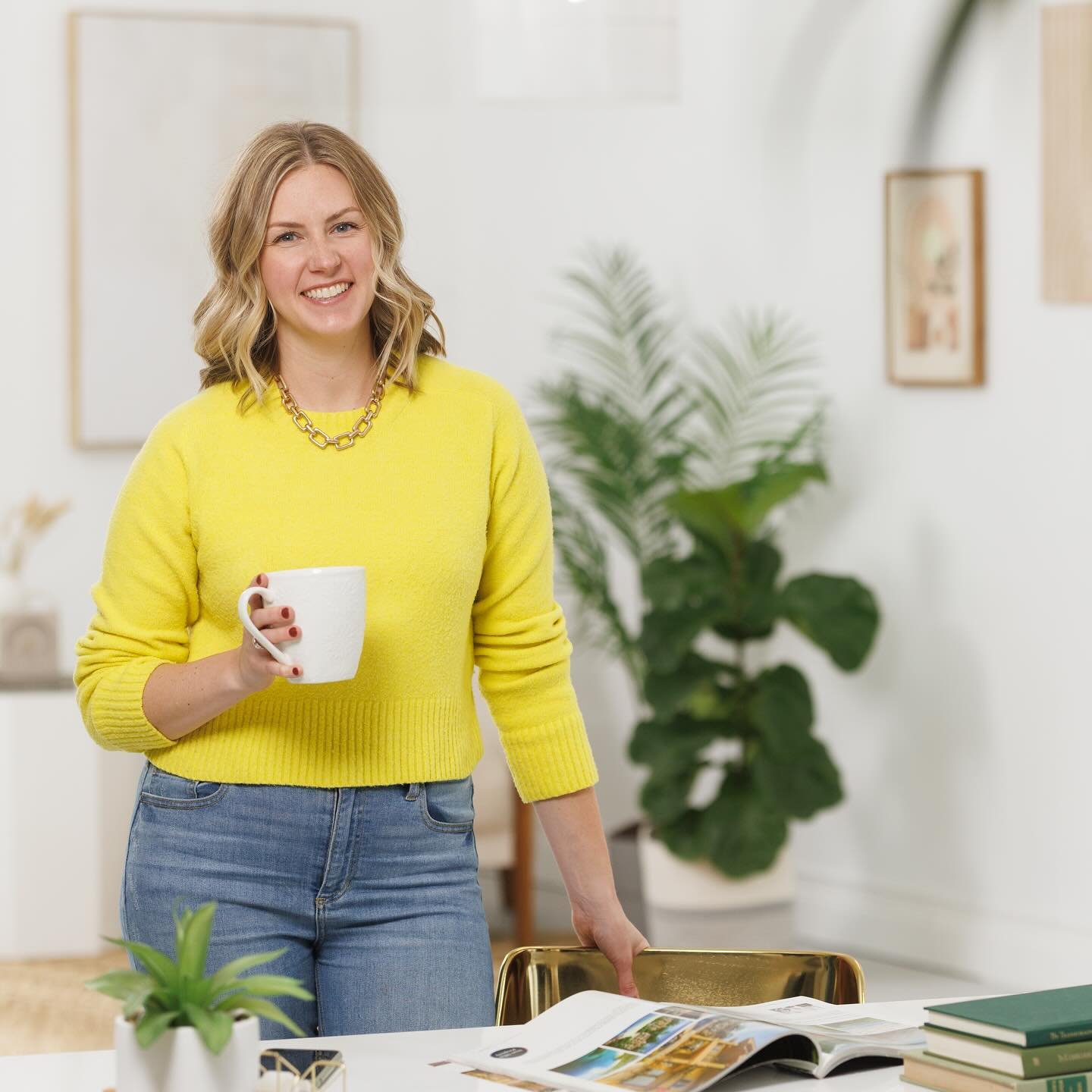 Stephanie brought her game for her lifestyle session at our studio. Love the pop of yellow. We&rsquo;ve designed our studio to combine headshot sessions with lifestyle. #lifestylephotography #twincitiesphotographer #brandingsession #headshotphotograp