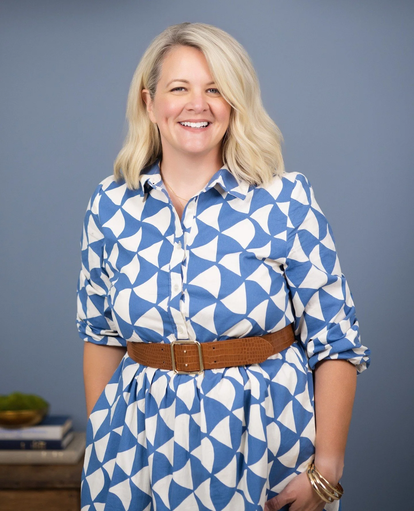 Julie Zwilling is a realtor with @edinarealty ⁠
We were happy to have her in the studio! #professionalheadshots #minneapolisphotographer #TammyBriceCreative