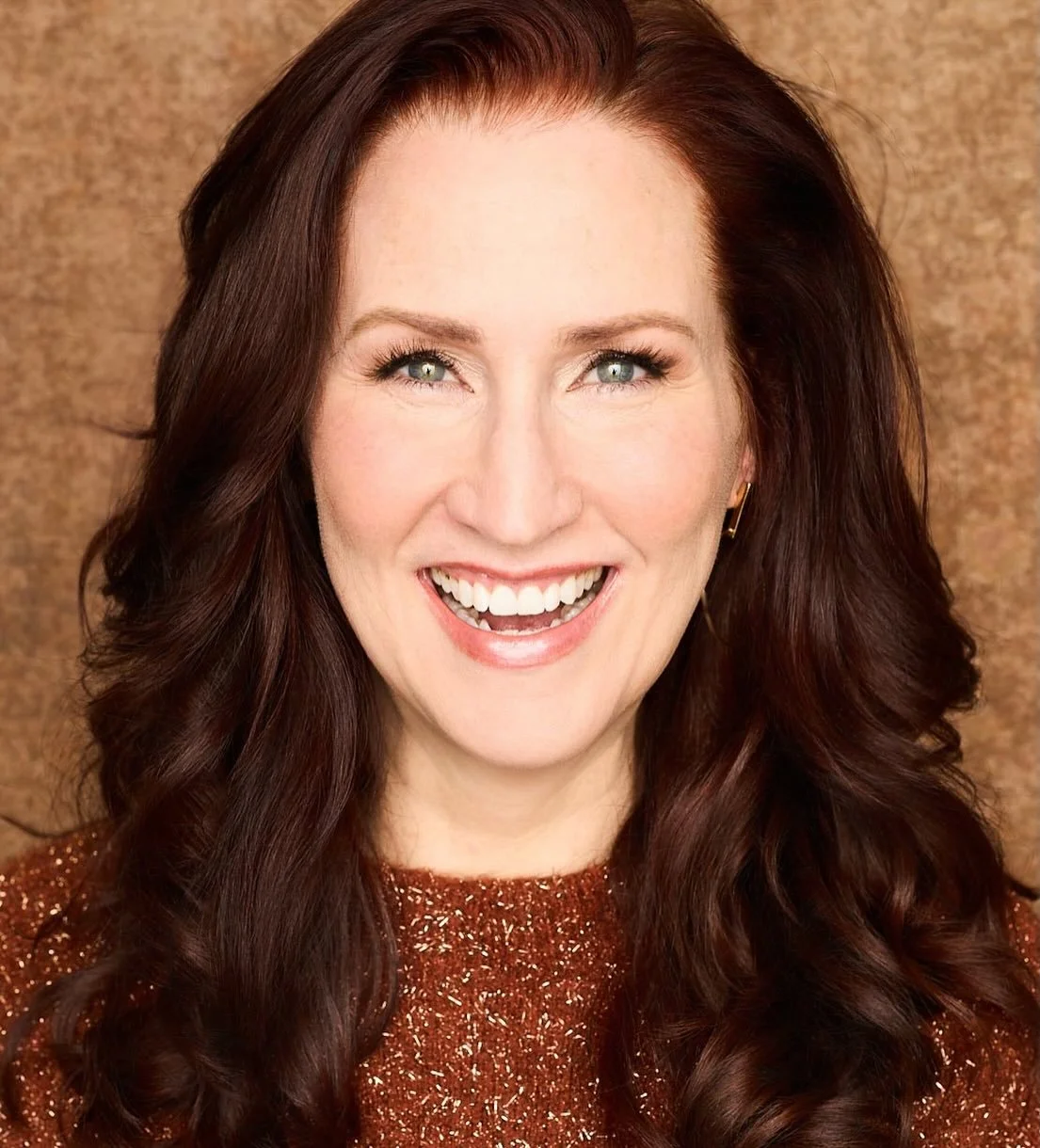 Your headshot makes such a difference if you are a small business owner.  Especially if you are referral based.  If someone refers you, they visit LinkedIn or your website or socials&hellip;..and what do they do? They look at your photo. If something