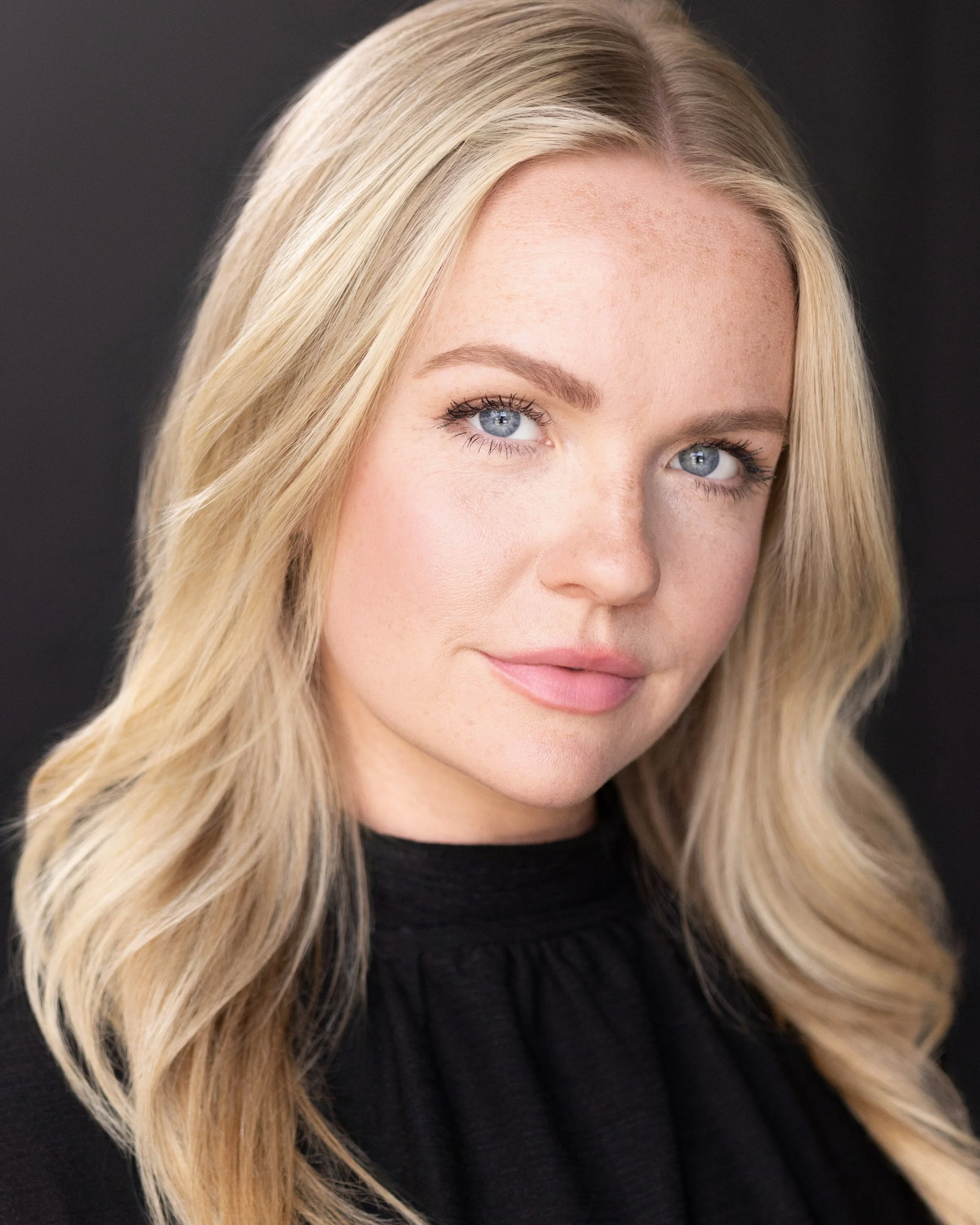 @kyleighkofficial in the studio for a 30 minute actor headshot refresh for @wehmannagency #actorheadshots #minneapolisactor #headshotphotographer