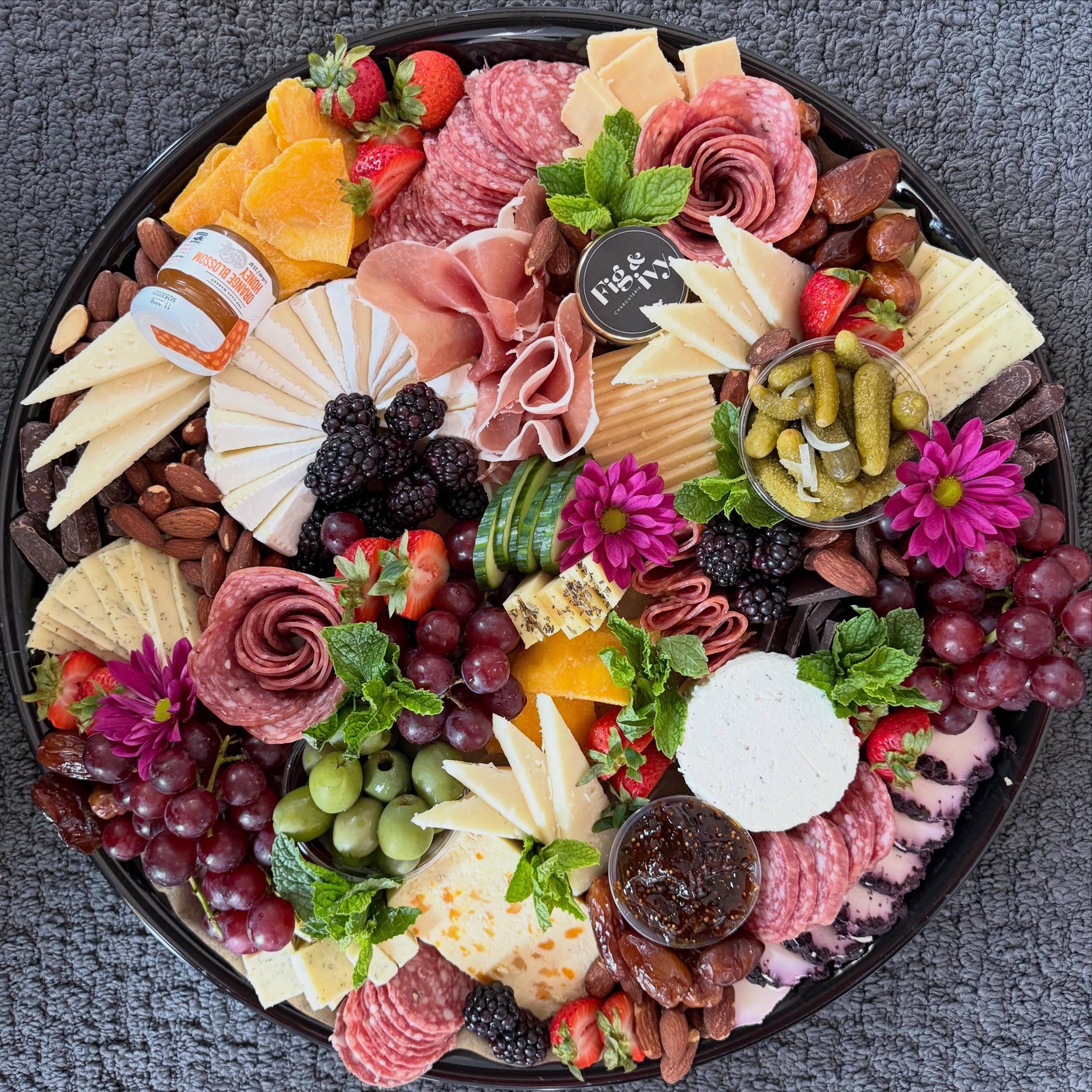 ☀️ Summer party season is here &mdash; and the grazing boards are ready. 🧀🍓✨
Order your graze board today and make hosting easy, beautiful, and delicious.

Featured: Party Platter- serves 15-18 $225

#SummerEntertaining #CharcuterieBoard #GrazeBoar
