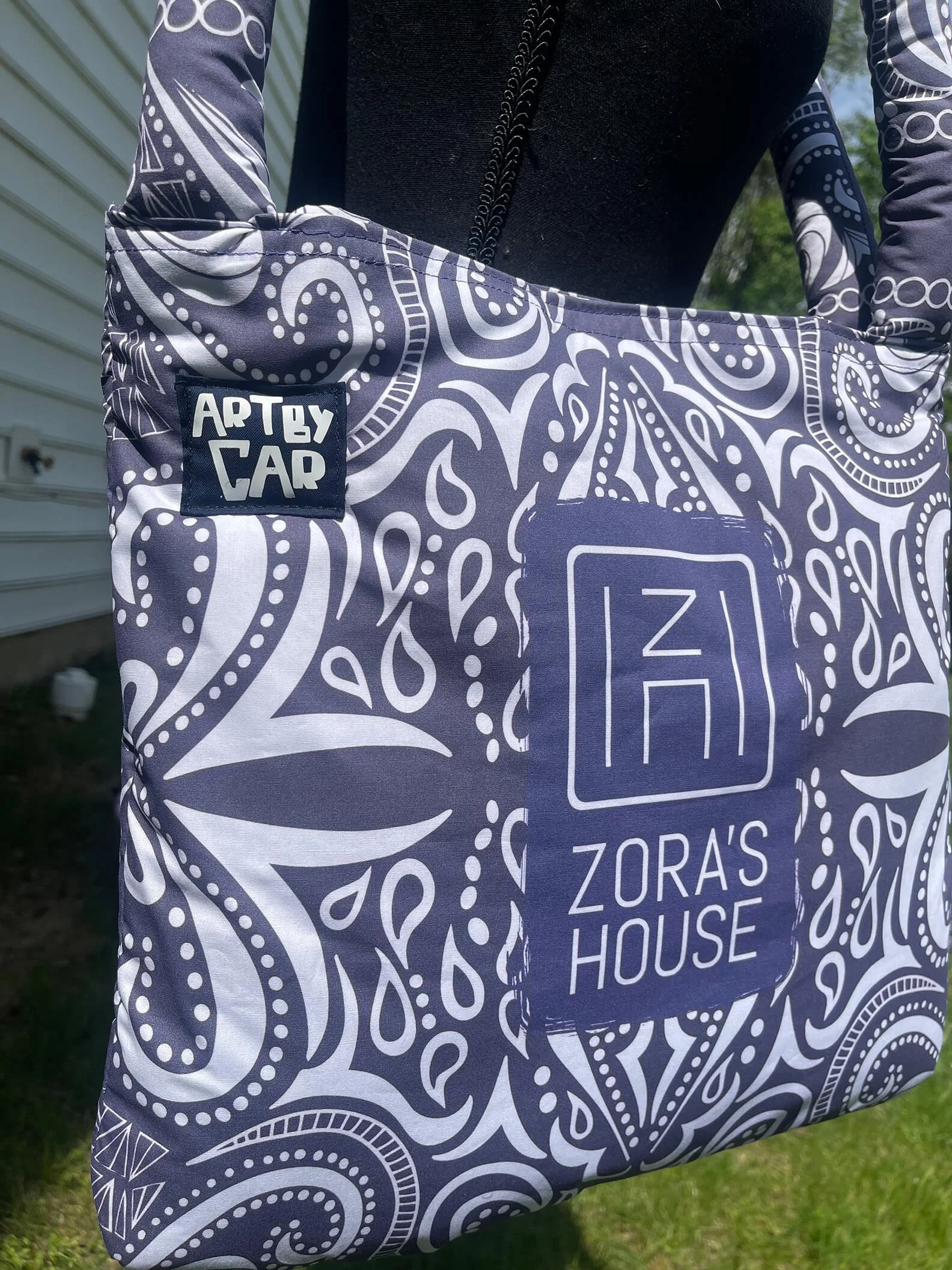ZH-ToteCollab26_5.jpg
