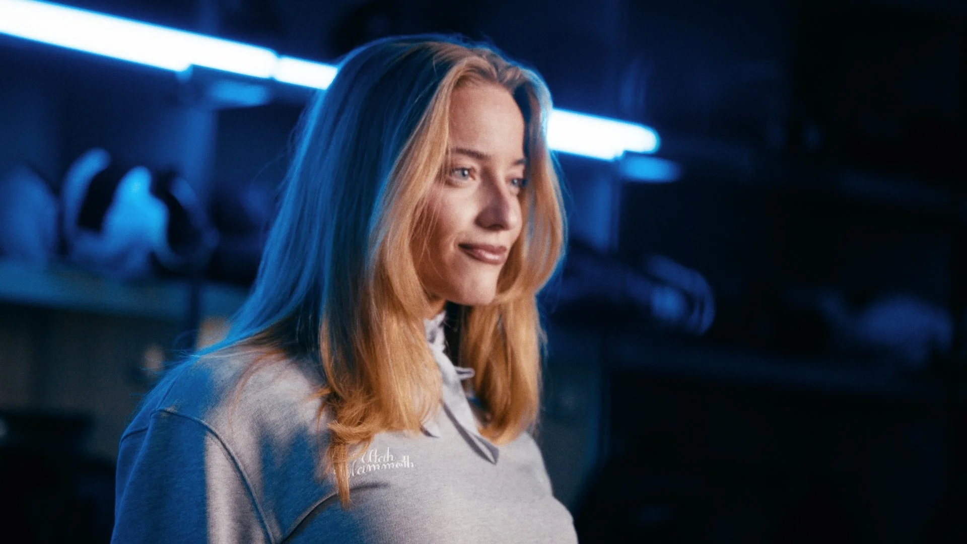 Timeline 1_01_03_12_17.jpg