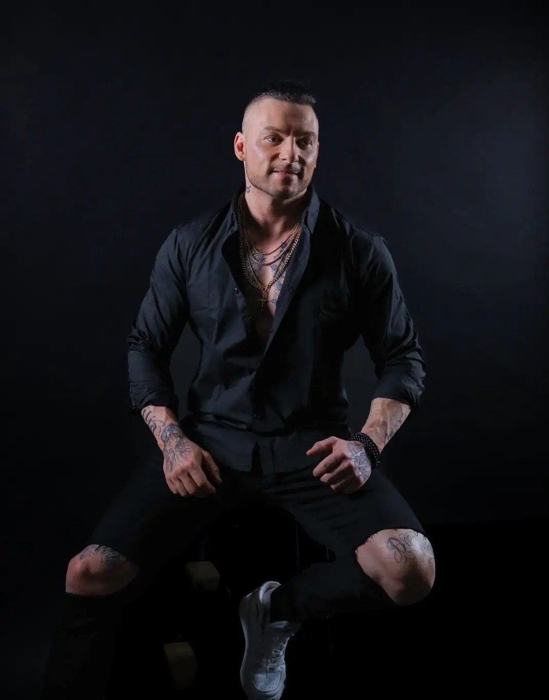 Toni Savolainen & Pianossa Tomi Aremaa