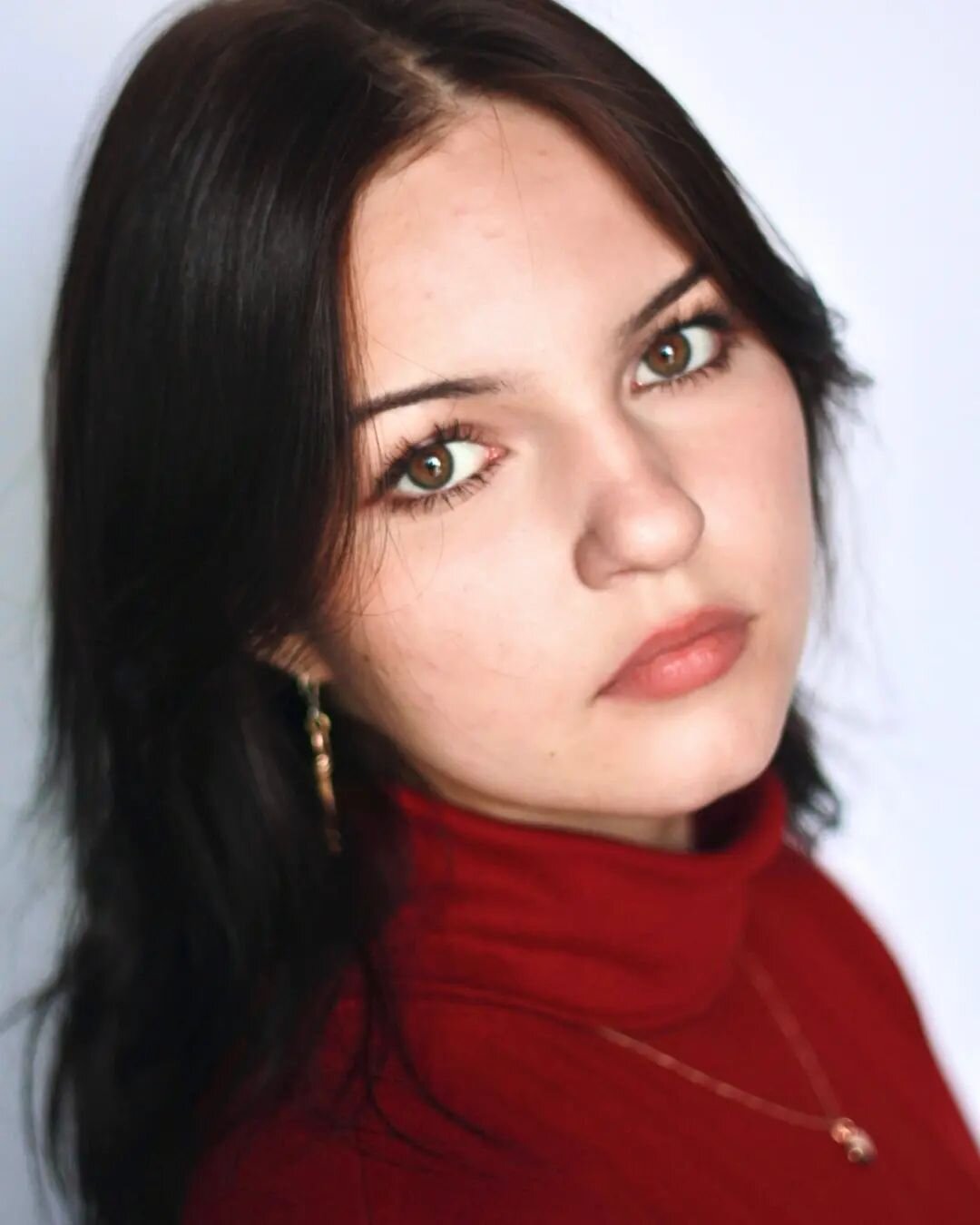 Name: Aava Merikanto
Playing age: 15-22

Aava is an 18-year old actress from Helsinki, Finland. Aava started acting at 8-years old, starring in the finnish trilogies &rdquo;Jill and Joy&rdquo; (2013-2017). Some of her recent performances include role