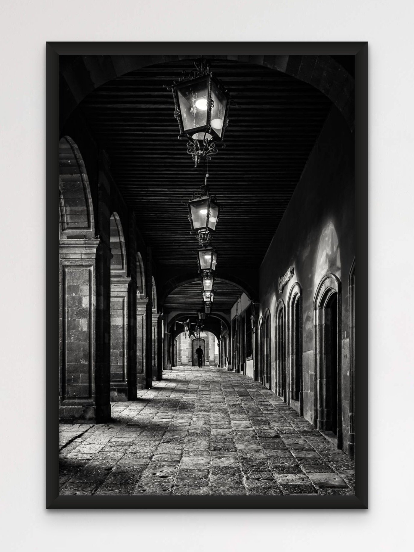 colonnade_stroll-2.jpeg