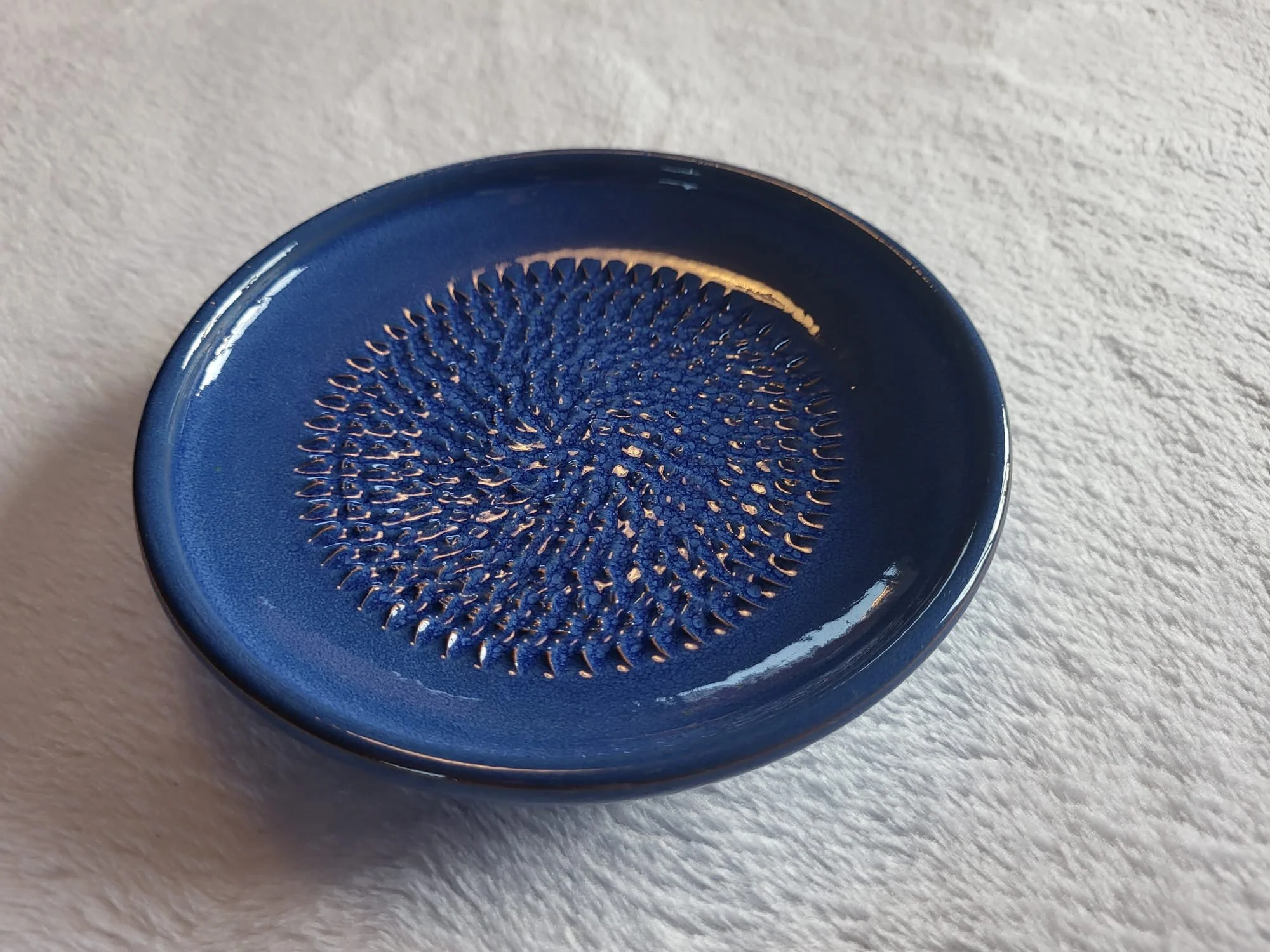 Buy this with free UK delivery. Vibrantly coloured Spanish Olive Bowl ...