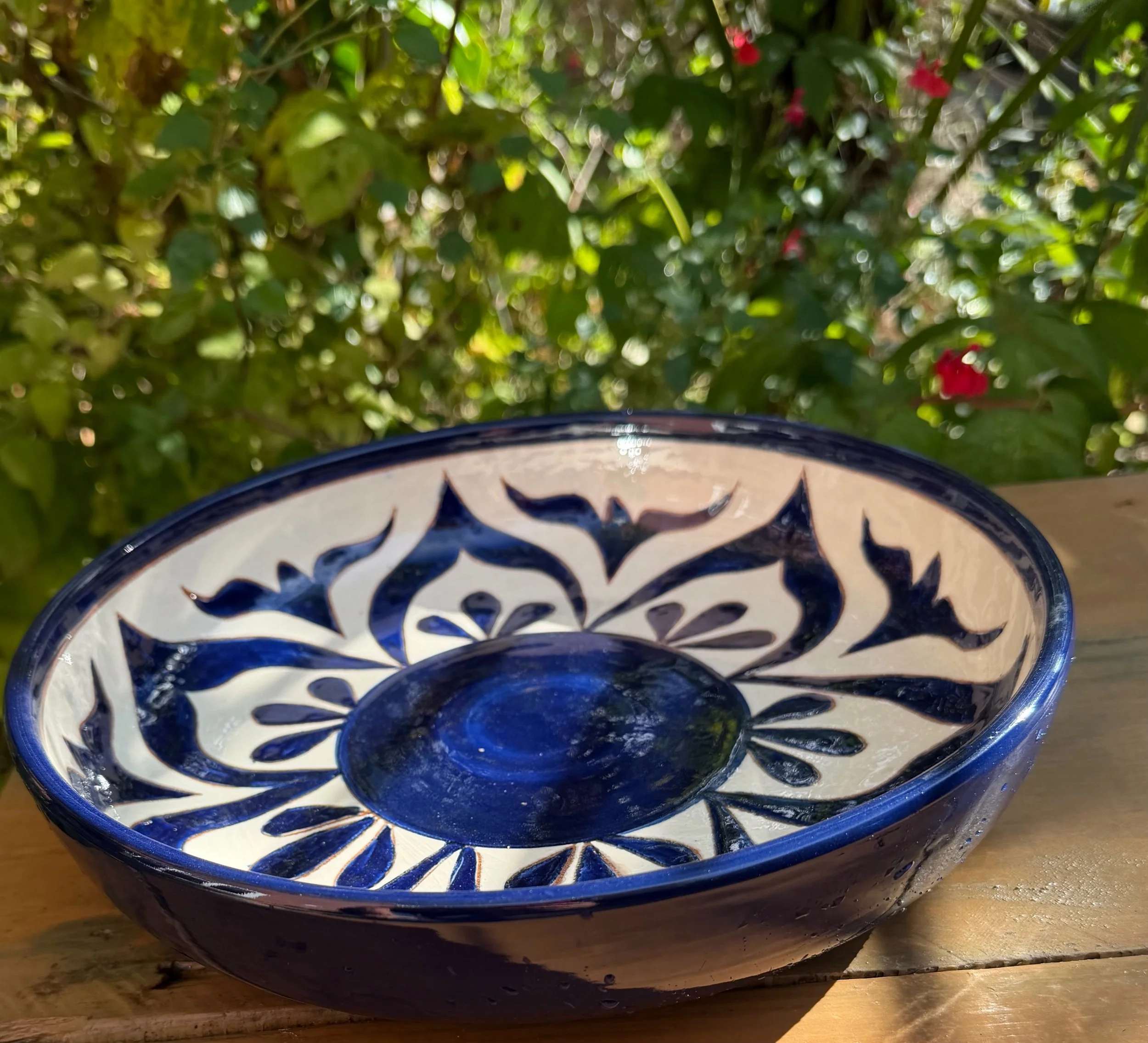 Large Blue Spanish Serving Bowl – 27cm