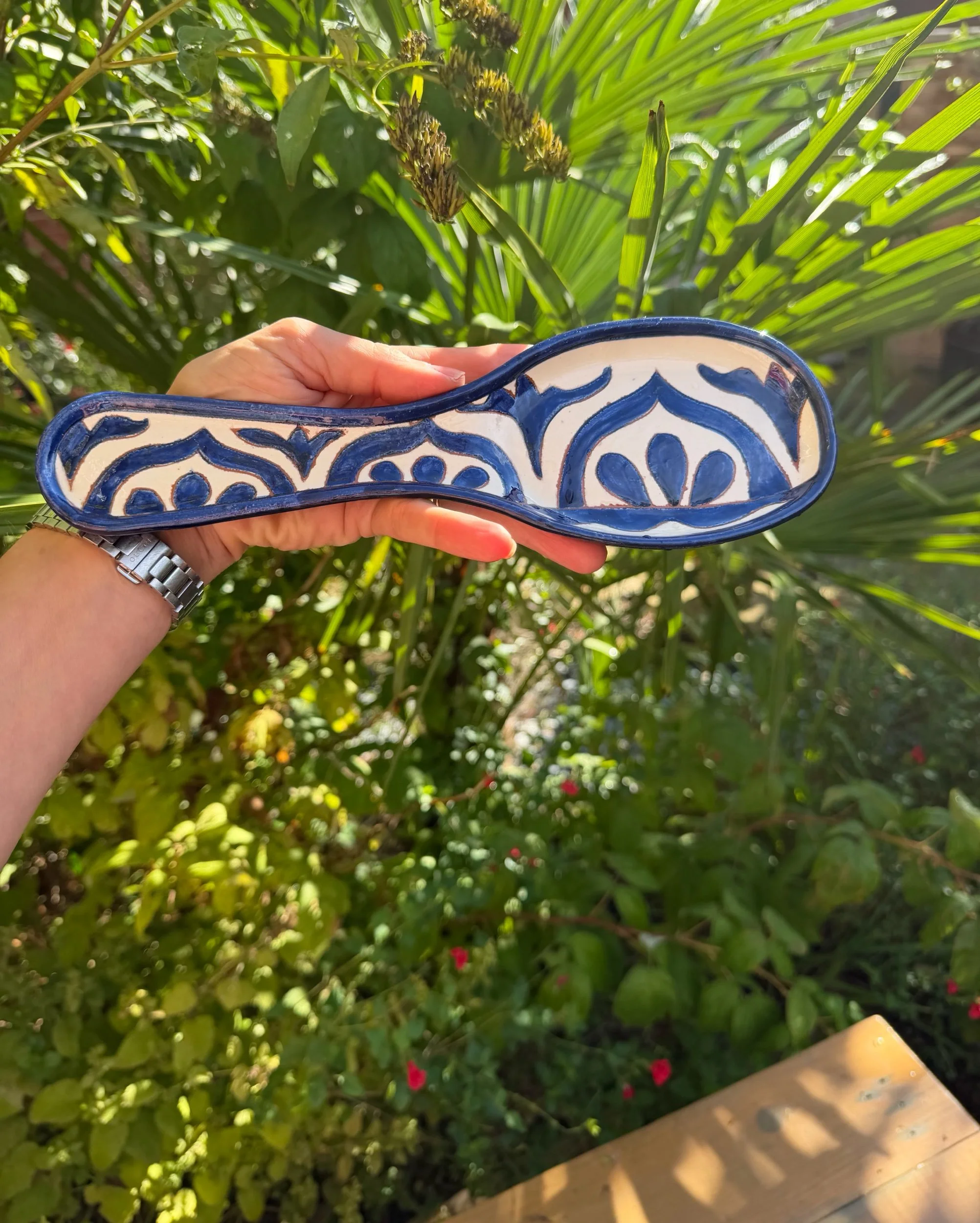 Blue & Cream Spanish Ceramic Spoon Rest – 28cm