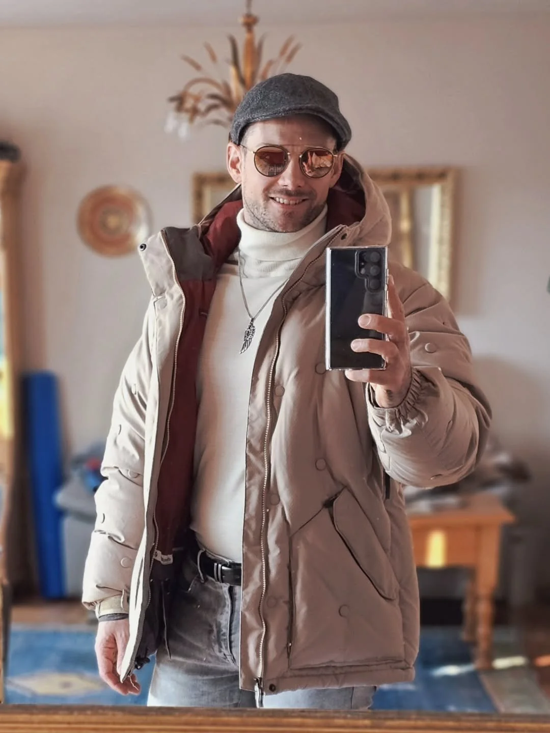 Der Herbst klopft an 🍁 &ndash; k&uuml;rzere Tage, k&auml;ltere Luft, graueres Wetter 🌫 Ein L&auml;cheln macht auch regnerische Tage zu sch&ouml;nen Tagen. Also: Herbst annehmen, Stimmung oben halten ✨💪

#HerbstVibes #GoodMoodOnly #PositiveEnergy #