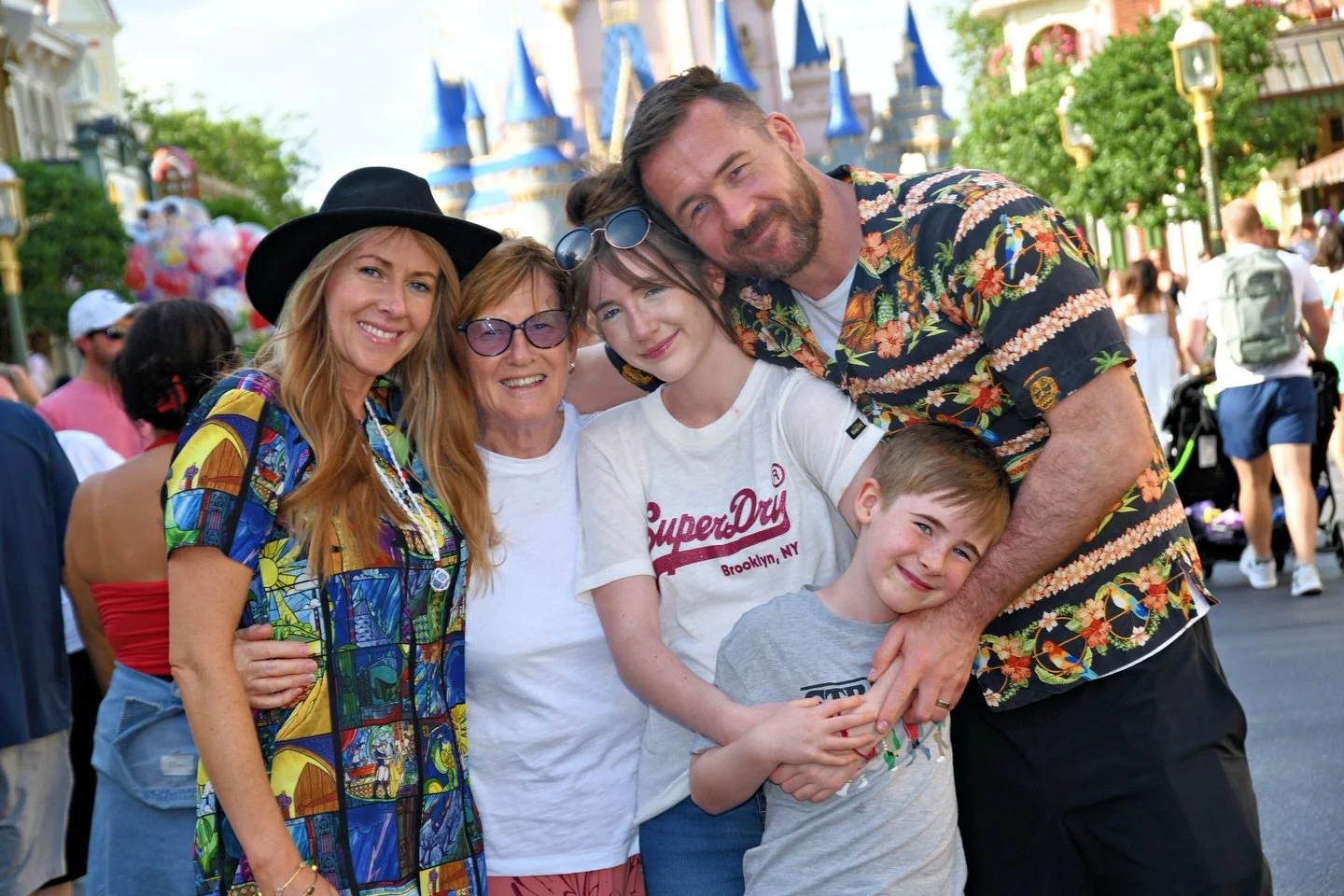 Throw back to @waltdisneyworld with the fam last year!I cannot believe this was a year ago today!! How time flies! 

Has anyone booked their Summer holiday yet? Would love some inspo! We really want to visit Japan so maybe that will be our next adven