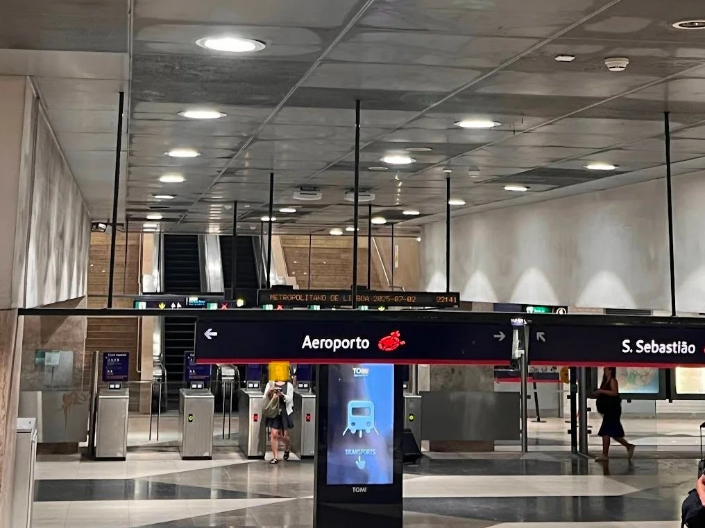 How to Get from Lisbon Airport - Lisbon Airport Metro